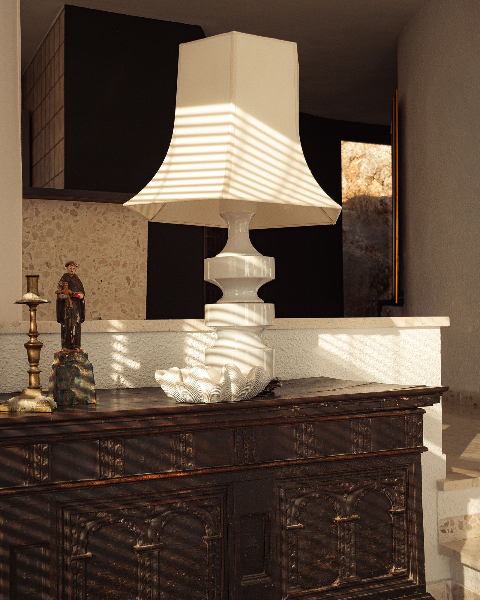 atalaya-by-boutique_house_andalucia-spain_interior-lamp.jpg