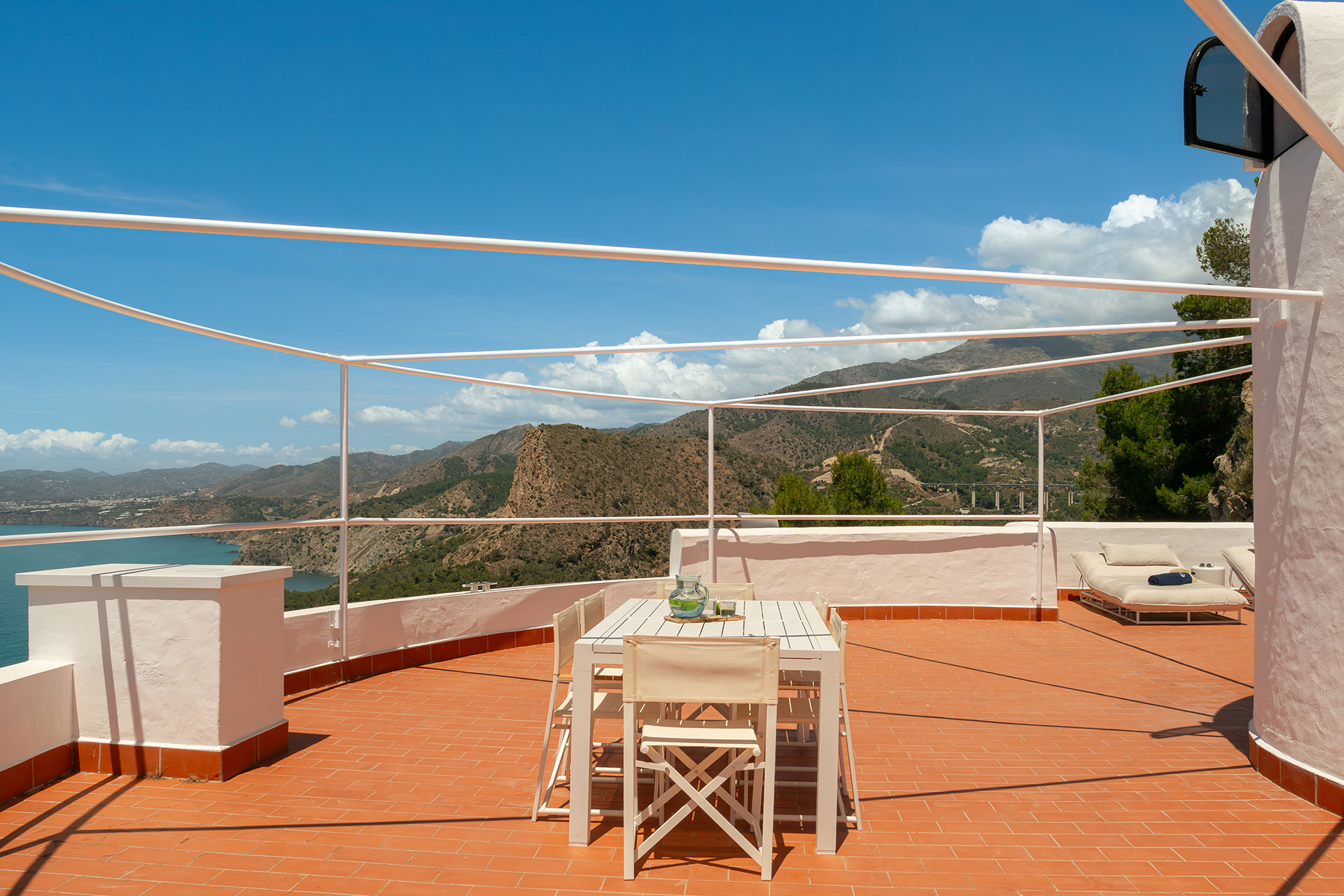 atalaya-by-boutique_house_andalusia-spain_exterior-terrace-table.jpg