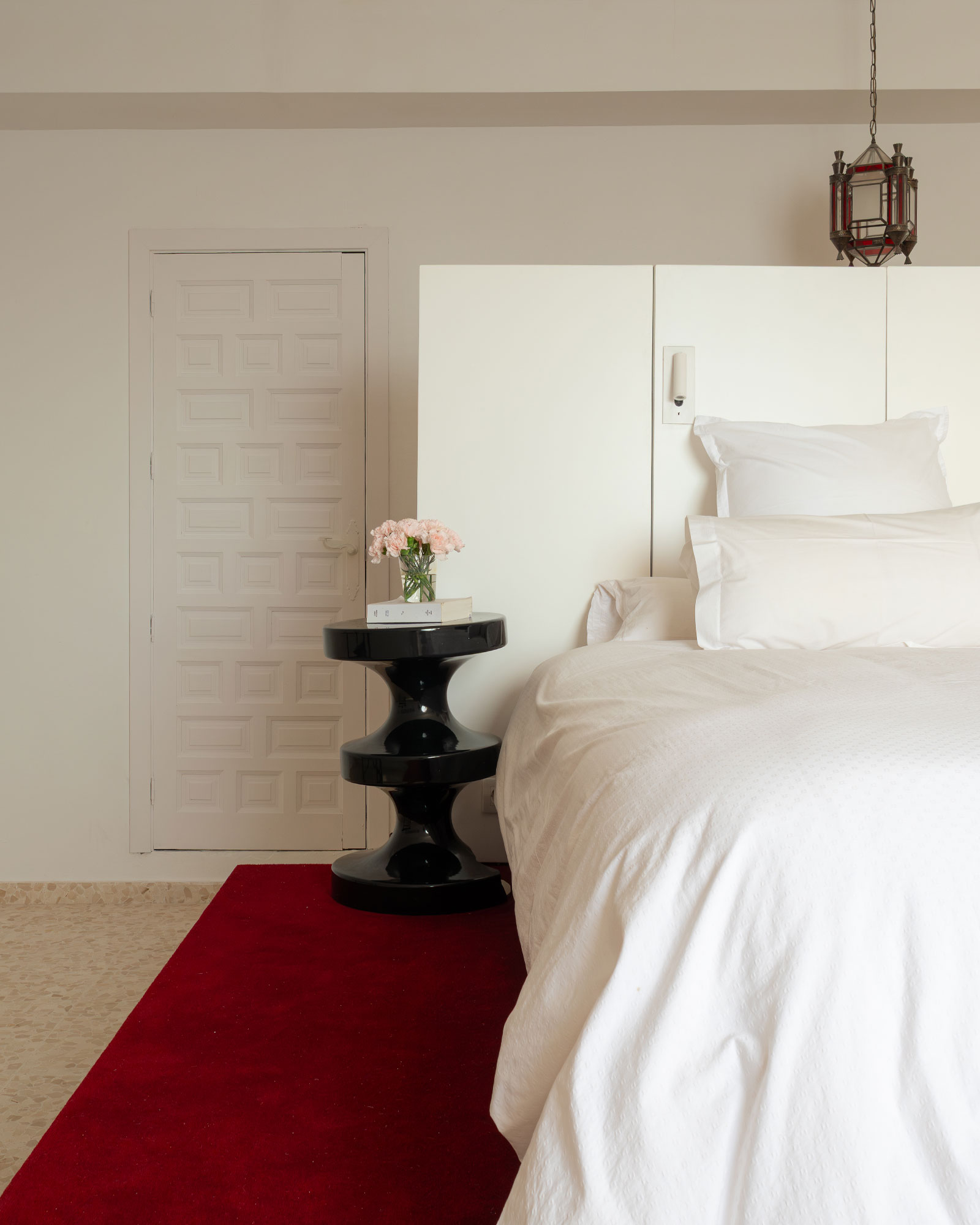 atalaya-by-boutique_house_andalusia-spain_interior-bed-detail.jpg