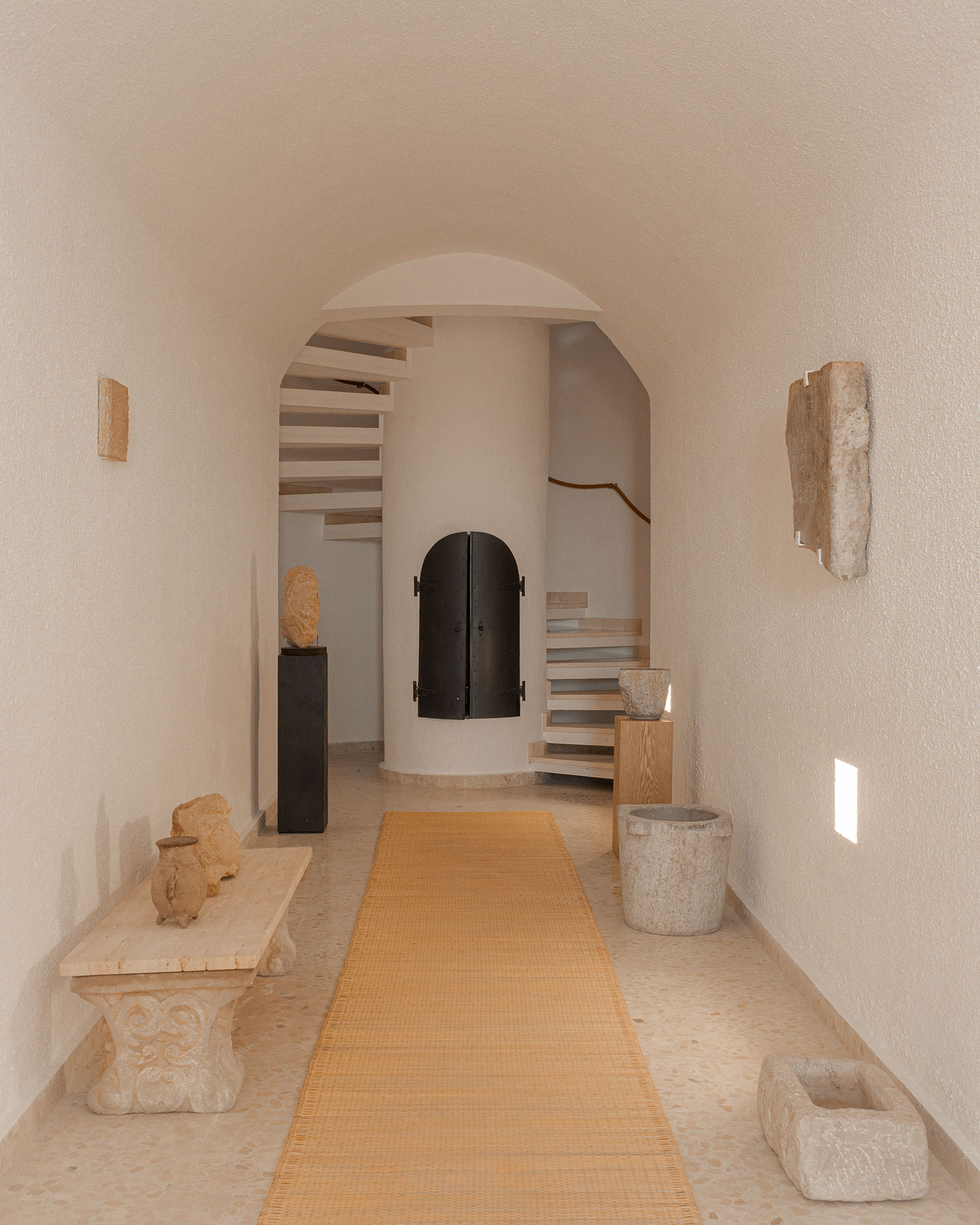 atalaya-by-boutique_house_andalusia-spain_interior-entrance.jpg
