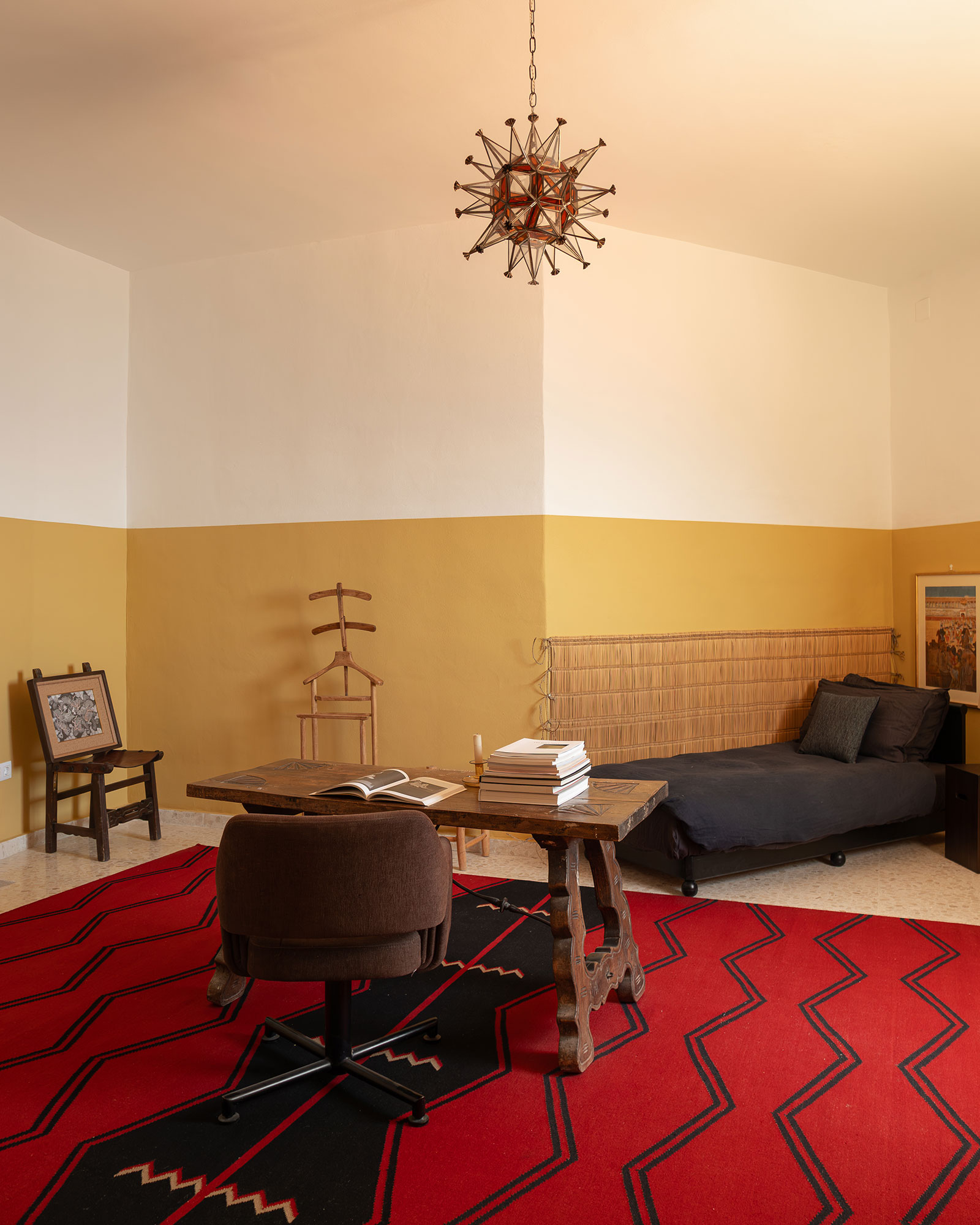 atalaya-by-boutique_house_andalusia-spain_interior-room-desk.jpg