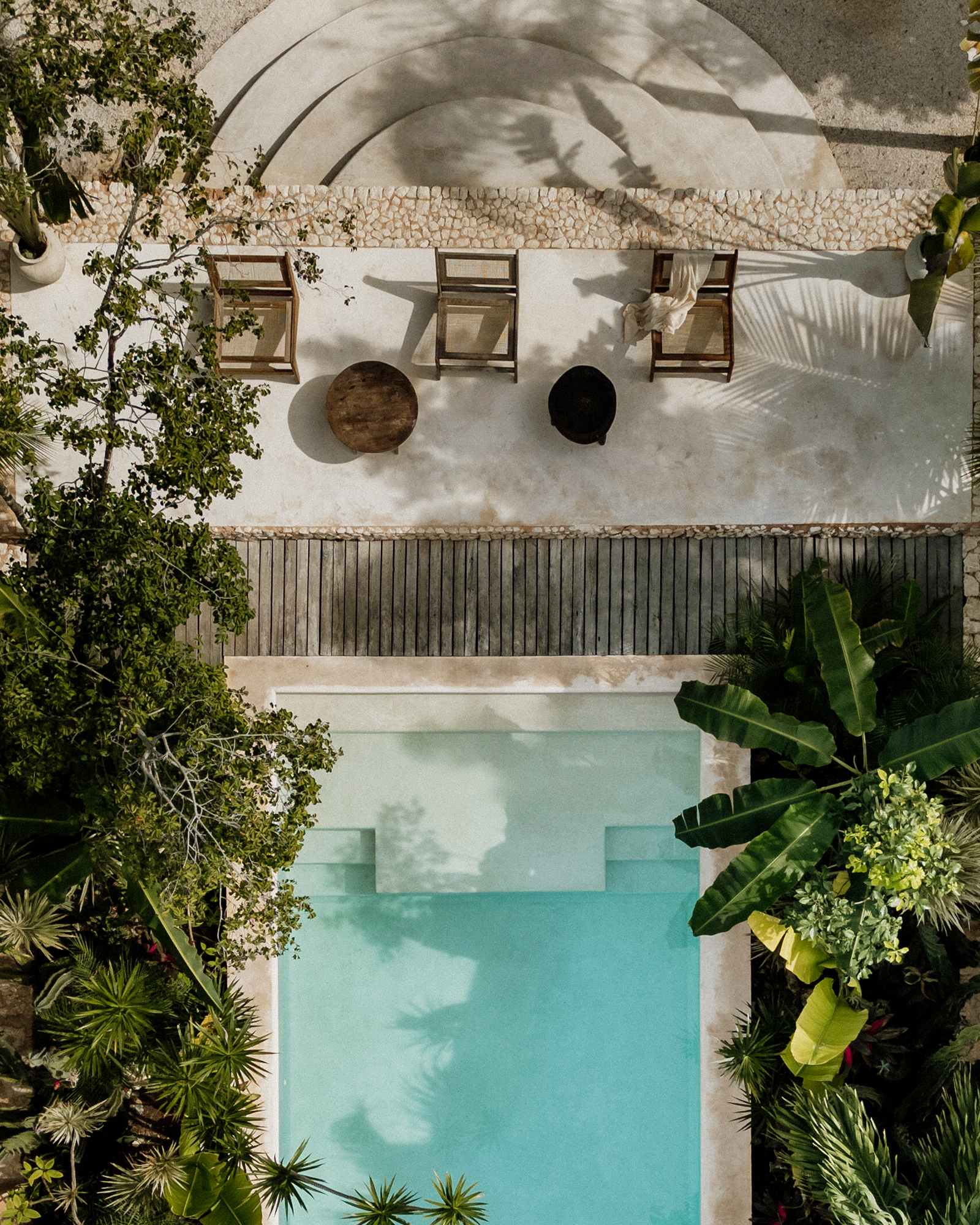 najil-chak_villa_tulum-mexico_exterior-pool-drone.jpg