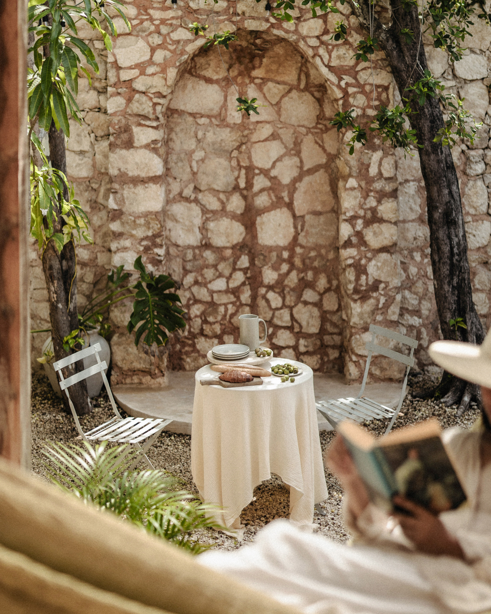 najil-chak_villa_tulum-mexico_exterior-table-for-two.jpg