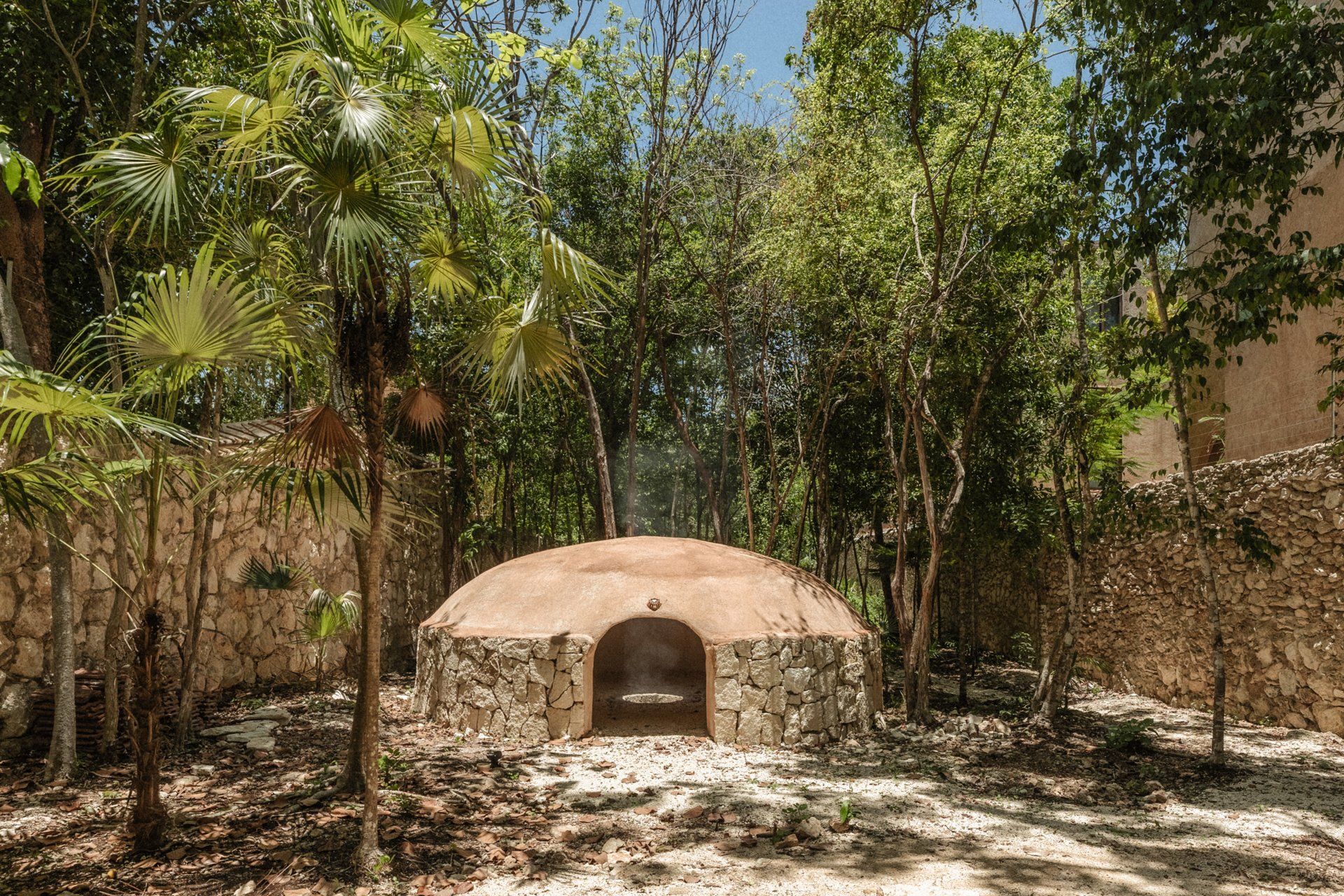 najil-chak_villa_tulum-mexico_exterior-temazcal.jpg