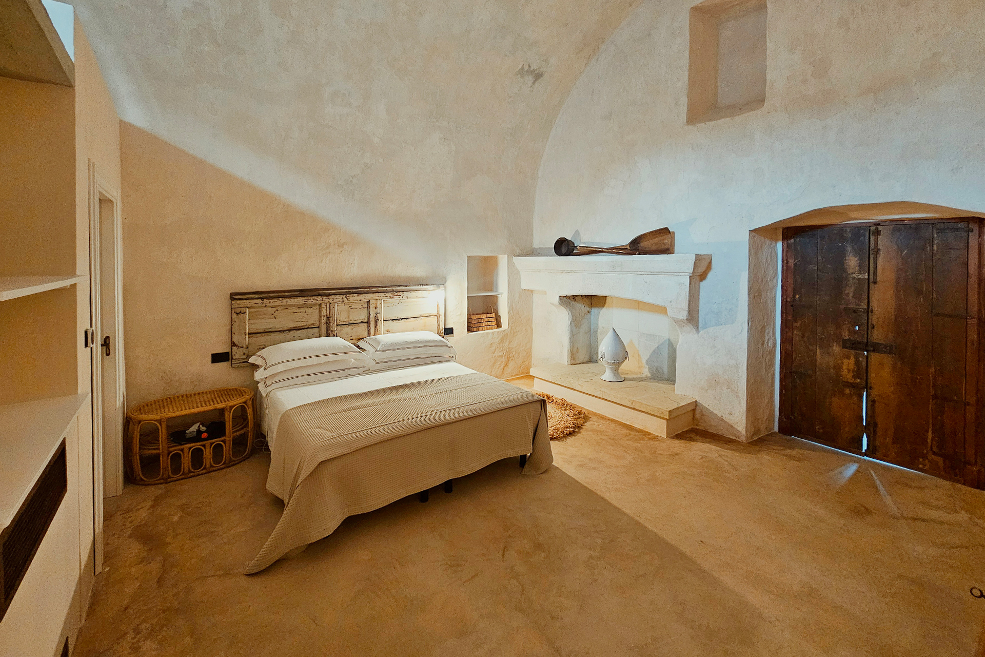 masseria-gemini_estate_puglia-italy_interior-bed-room.jpg