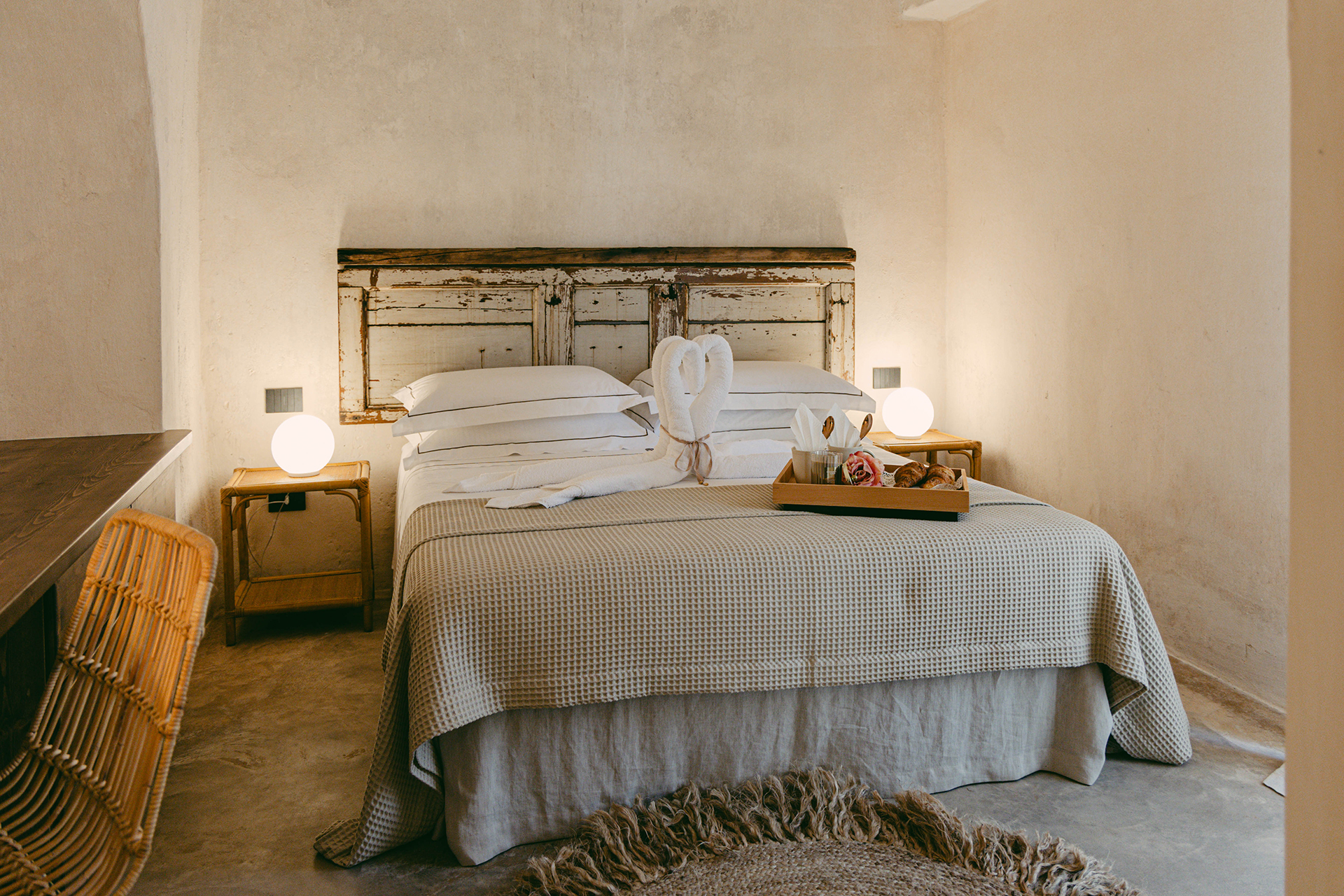 masseria-gemini_estate_puglia-italy_interior-bed-room-detail.jpg