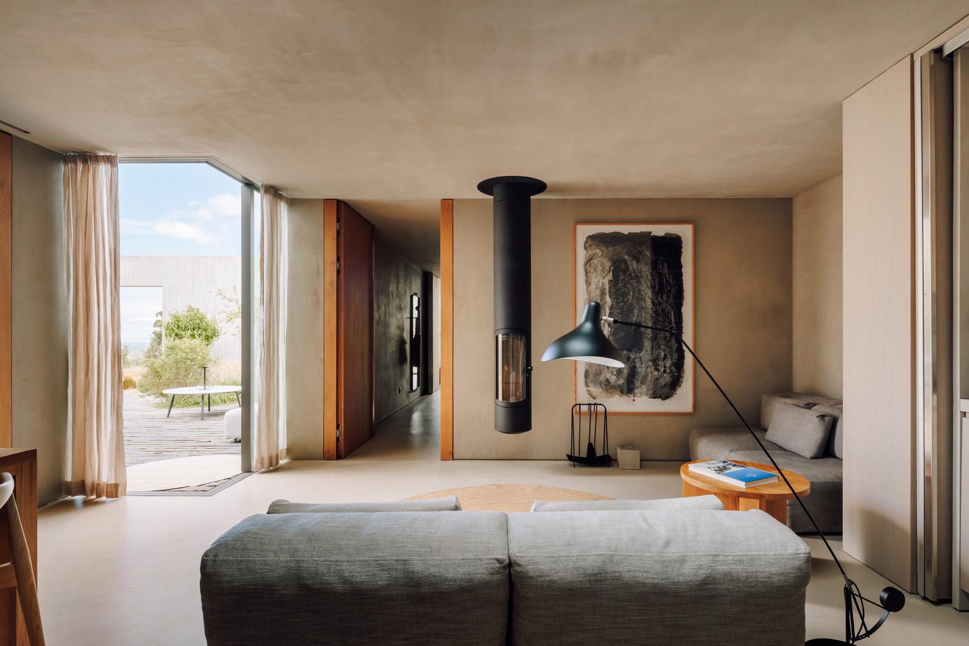 pateos_villa_melides-setubal-portugal_house-one-living.jpg