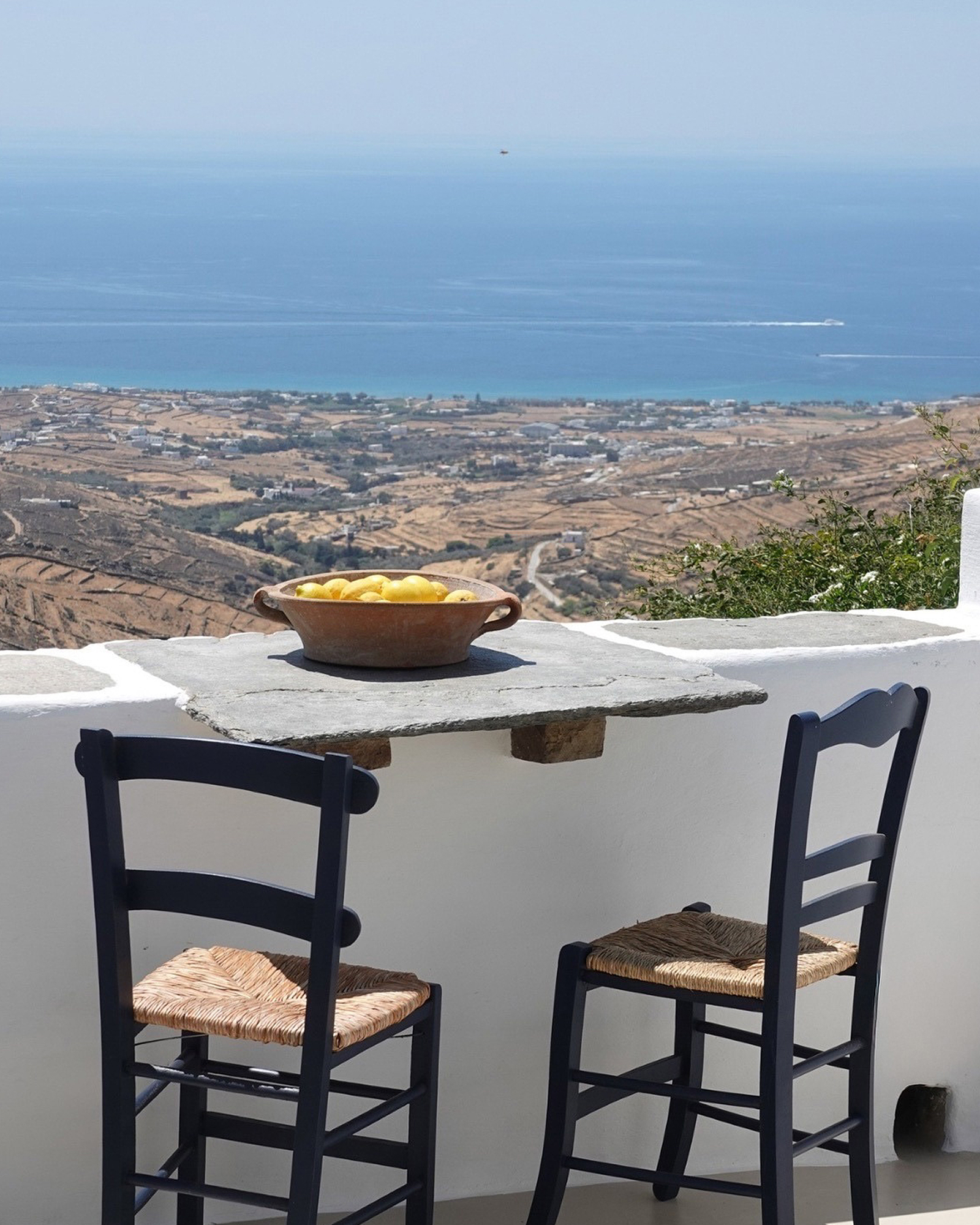 the-artist-house_house_tinos-greece_exterior-view.jpg