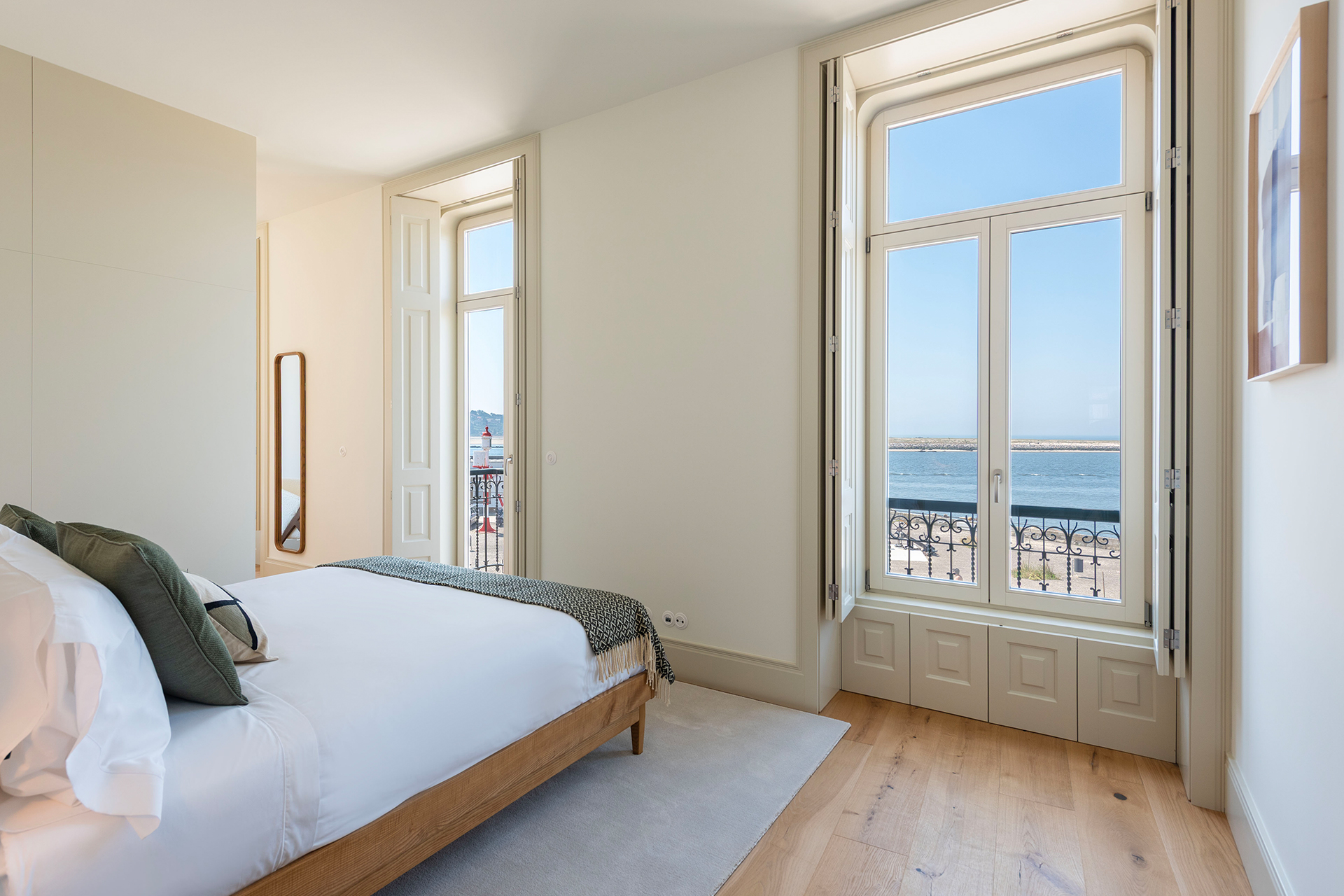 oceanfront-villa-in-porto_villa_porto-portugal_interior-bedroom-view.jpg