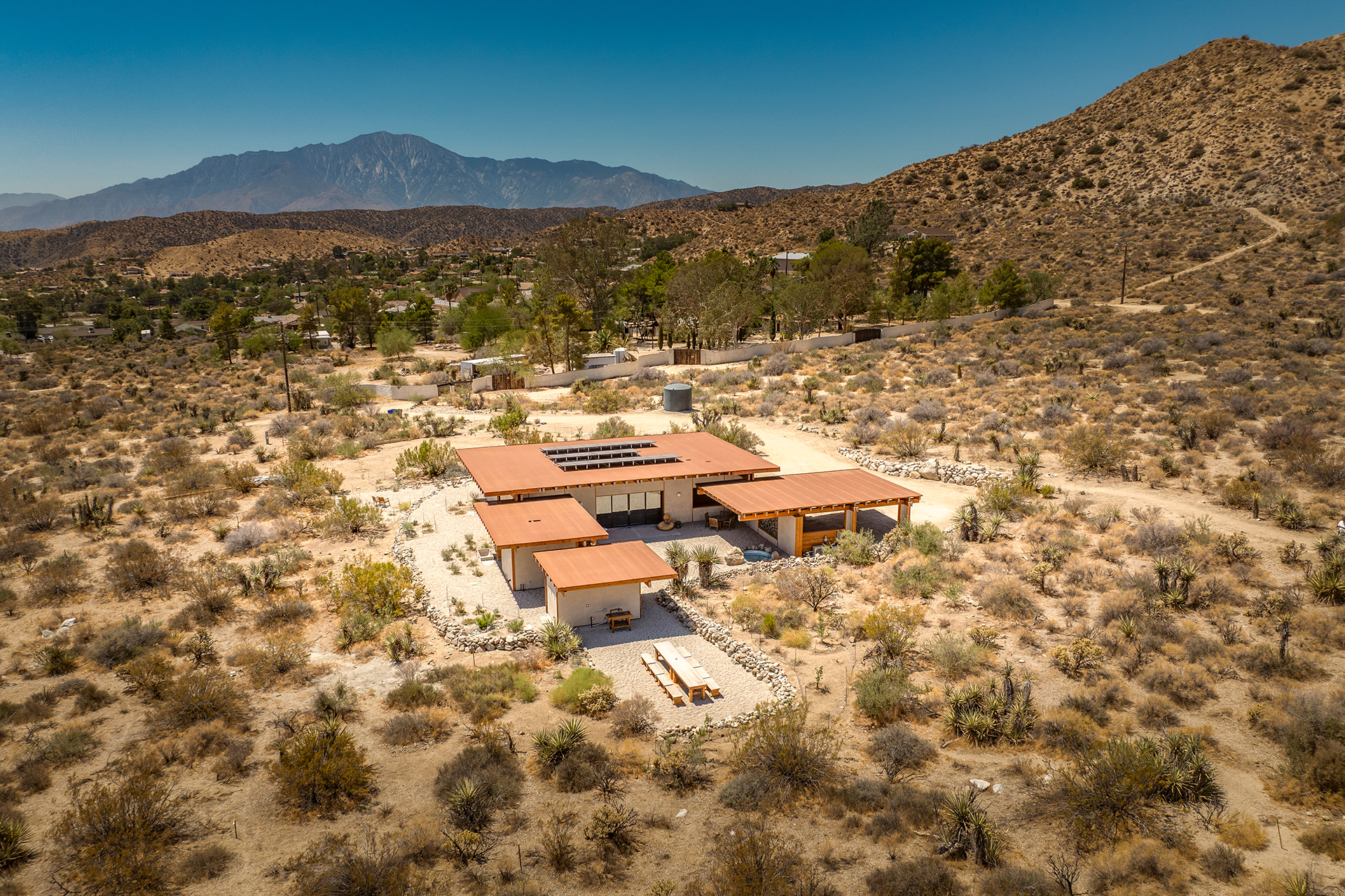 sylvestre_house_california-usa_exterior-drone.jpg