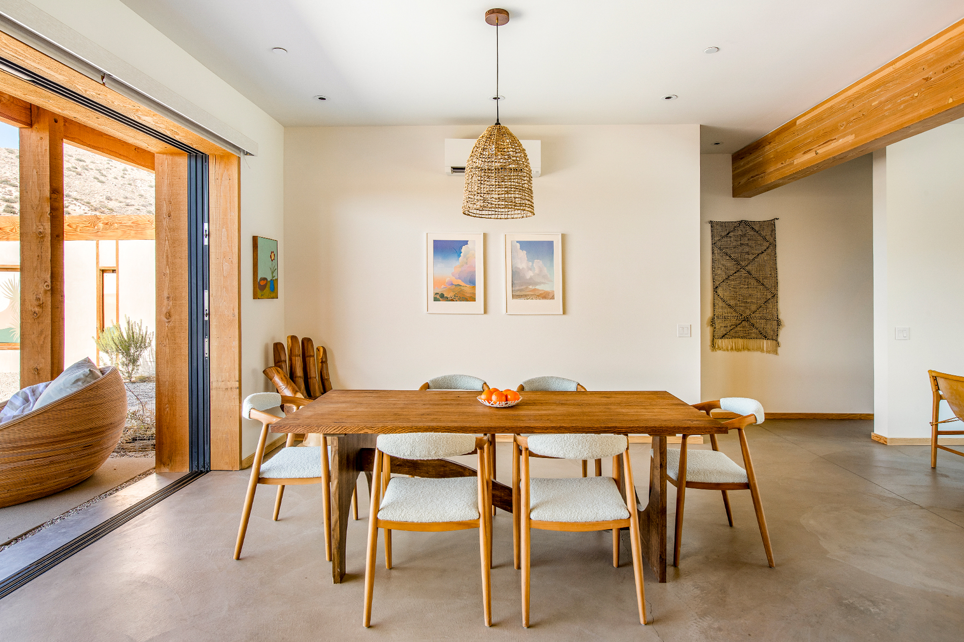 solara_house_california-usa_interior-table.jpg