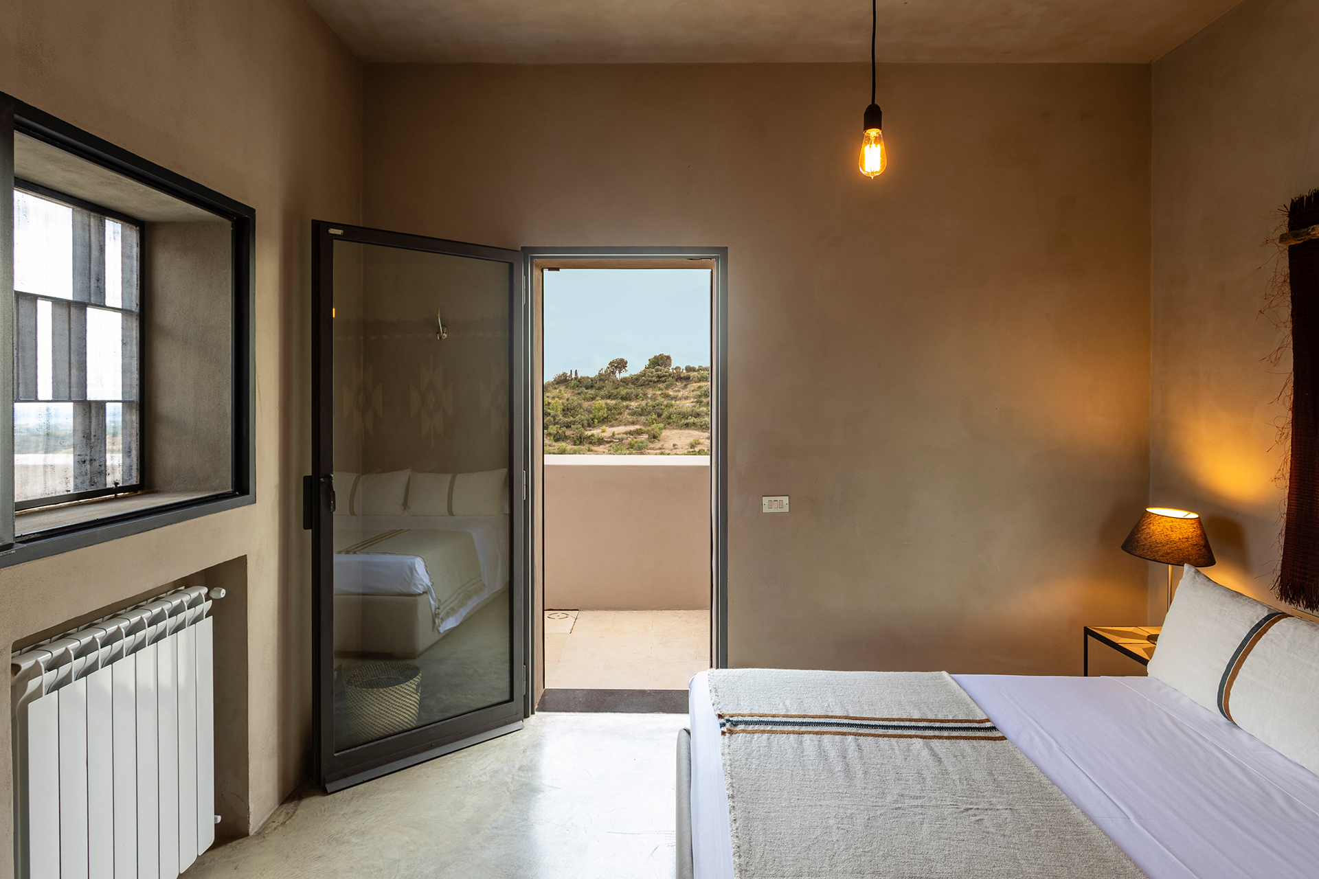 casa-vera_house_noto-sicily-italy_interior-bed-room.jpg