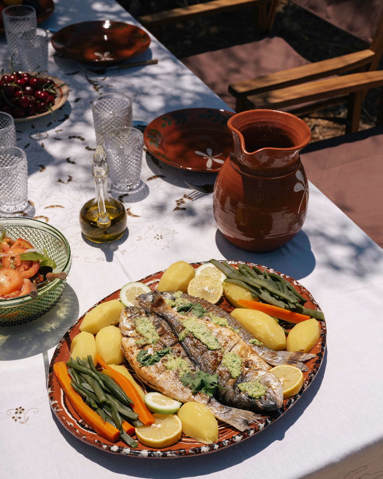 montinhos_estate_setubal-portugal_exterior-food-fish.jpg