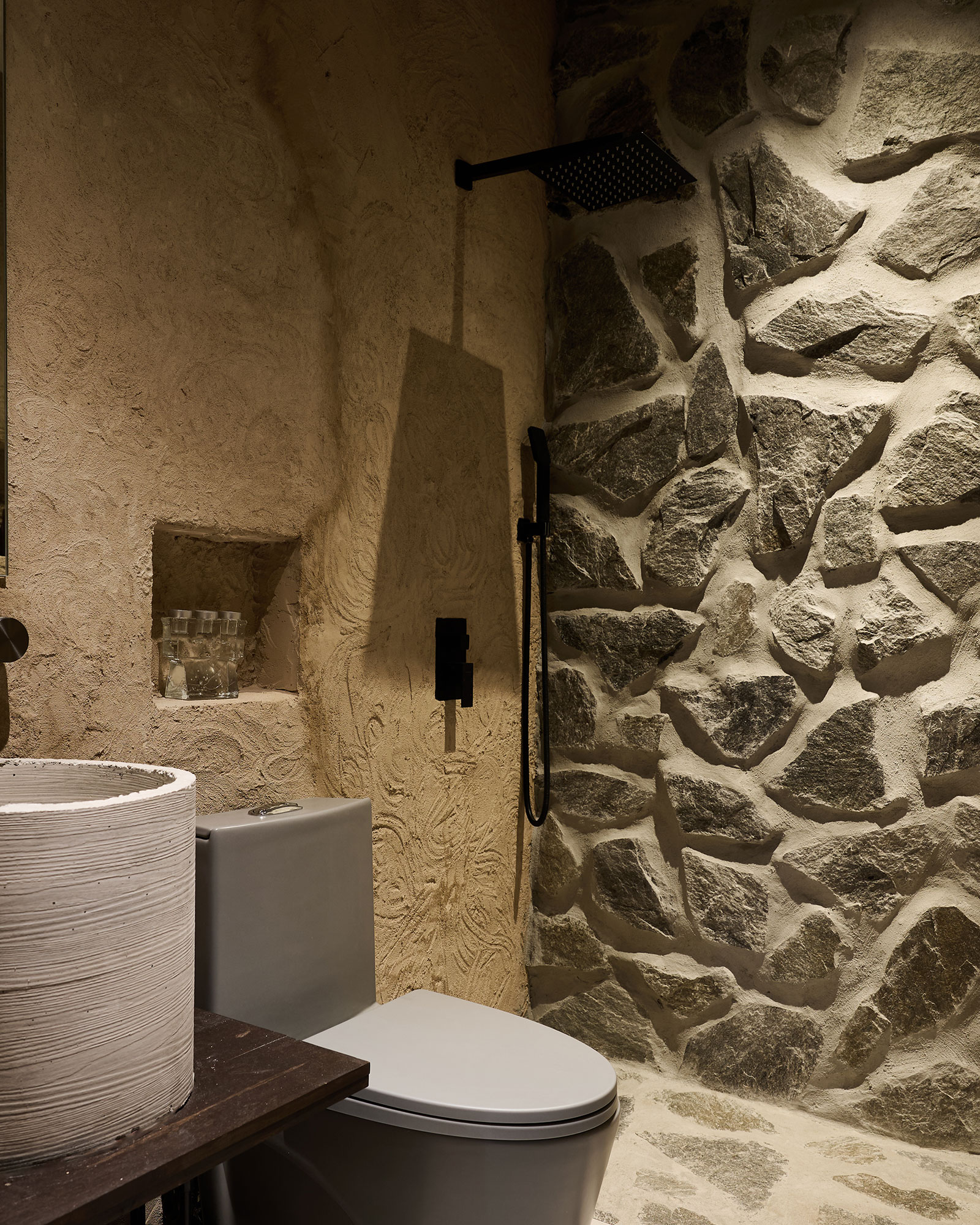 casa-kawa_house_miami-usa_interior-bath-room.jpg