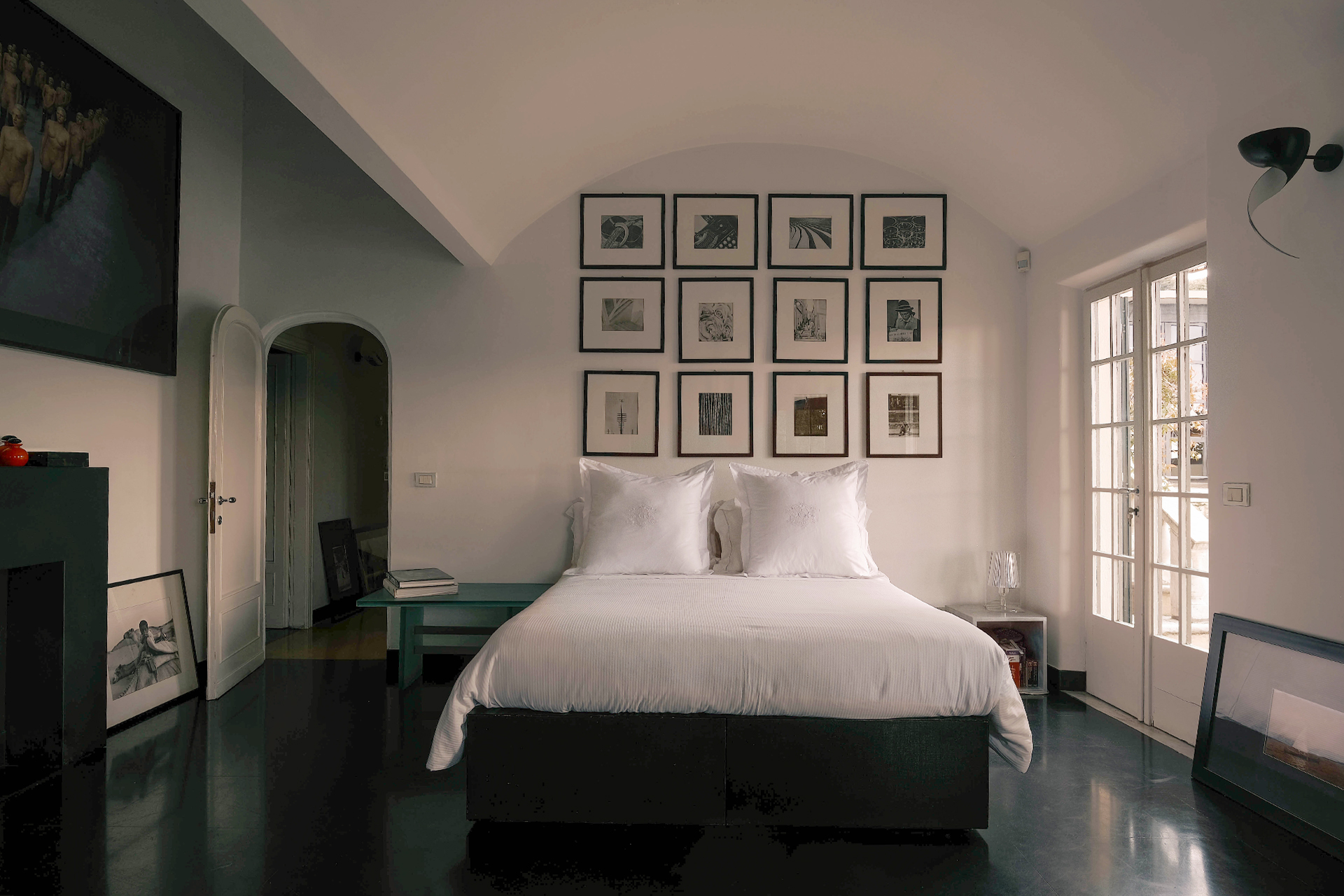 villa-franca_villa_portofino-italy_interior-bedroom.jpg