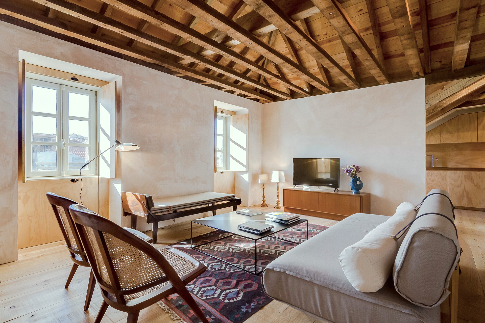 under-a-wooden-sky_apartment_lisbon-portugal_interior-space.jpg