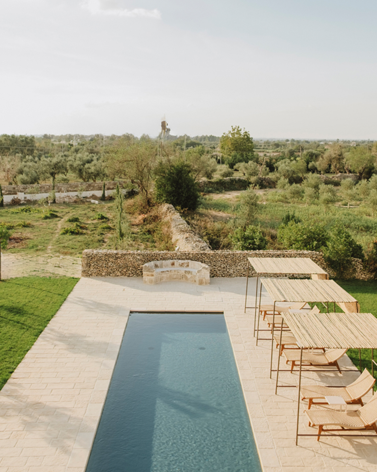 villa-prete_estate_puglia-italy_exterior-pool-view.jpg