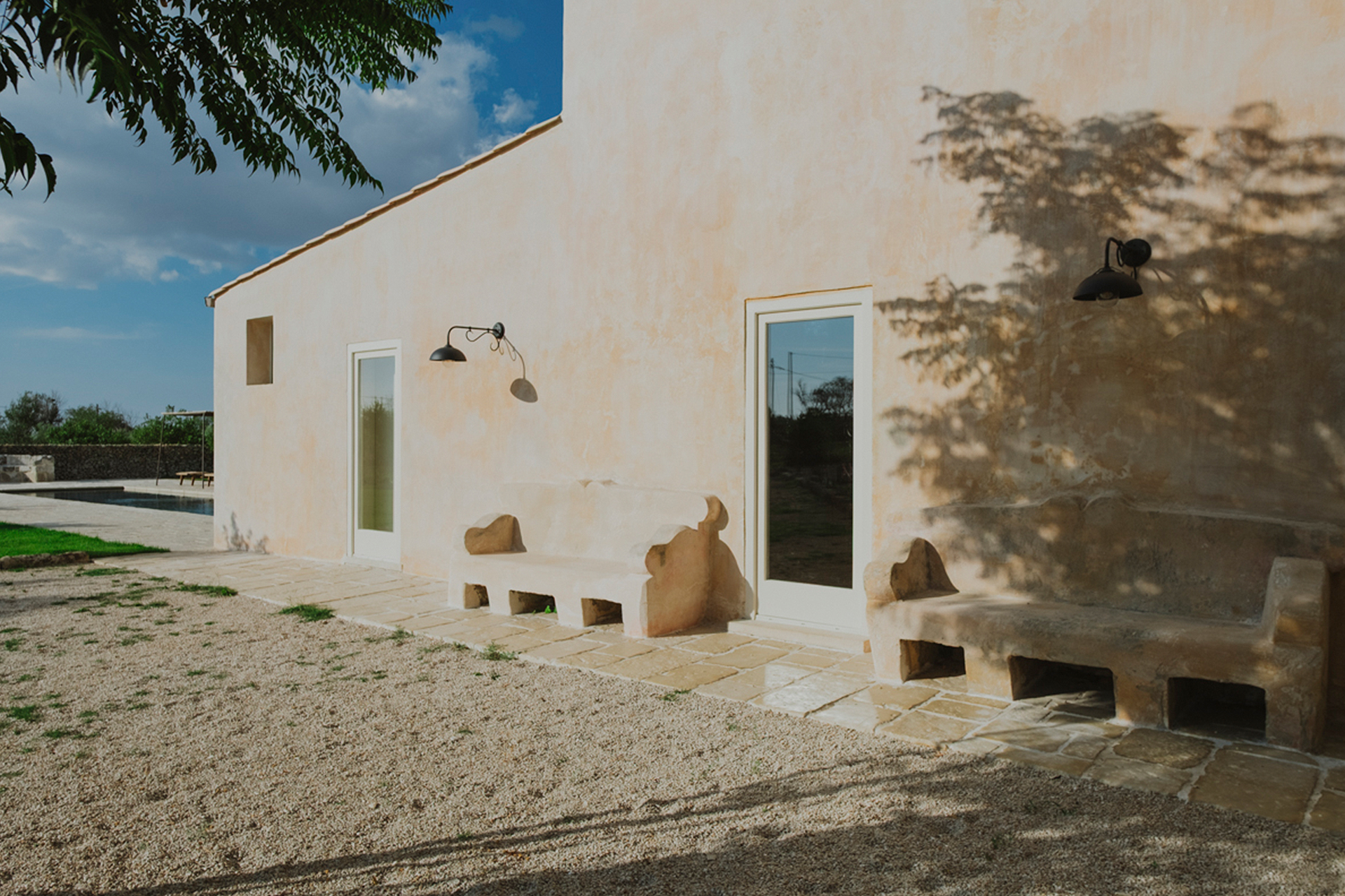 villa-prete_estate_puglia-italy_exterior-shadow.jpg