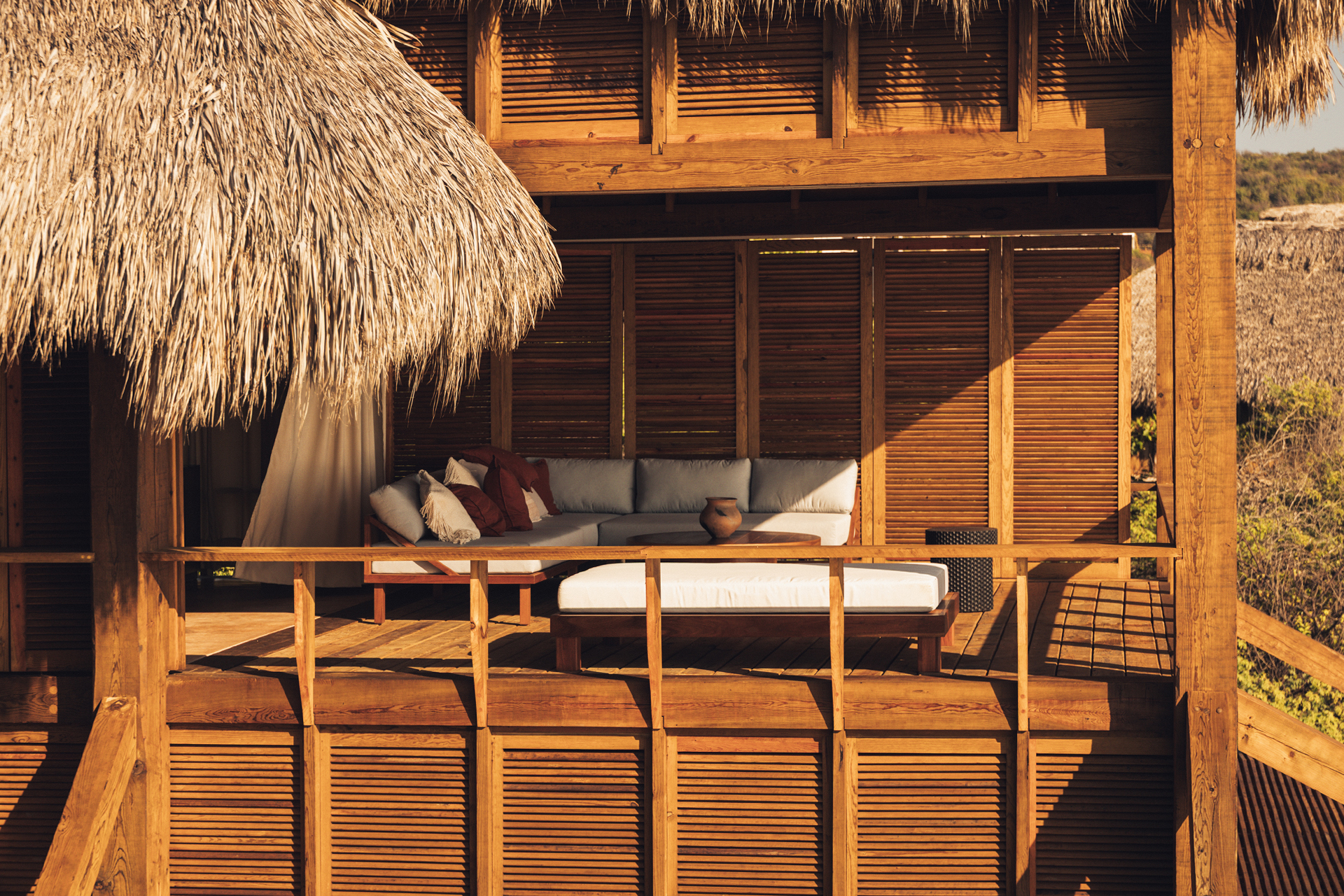 casa-de-mayo_villa_mazunte-oaxaca-mexico_exterior-terrace-sofa.jpg