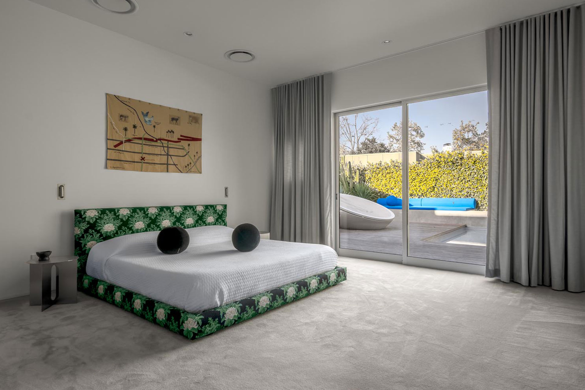 gallery-house_house_los-angeles-california-usa_interior-bedroom-window.jpg