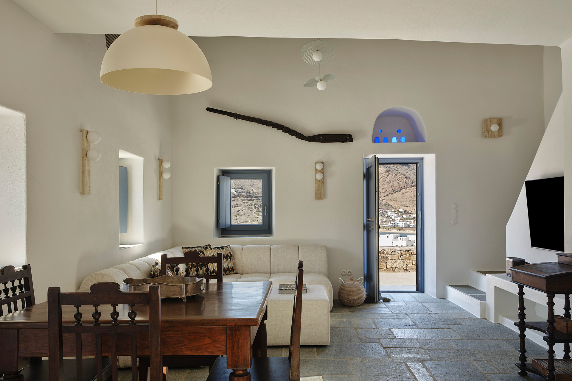 ona_villa_ios-greece_interior.jpg