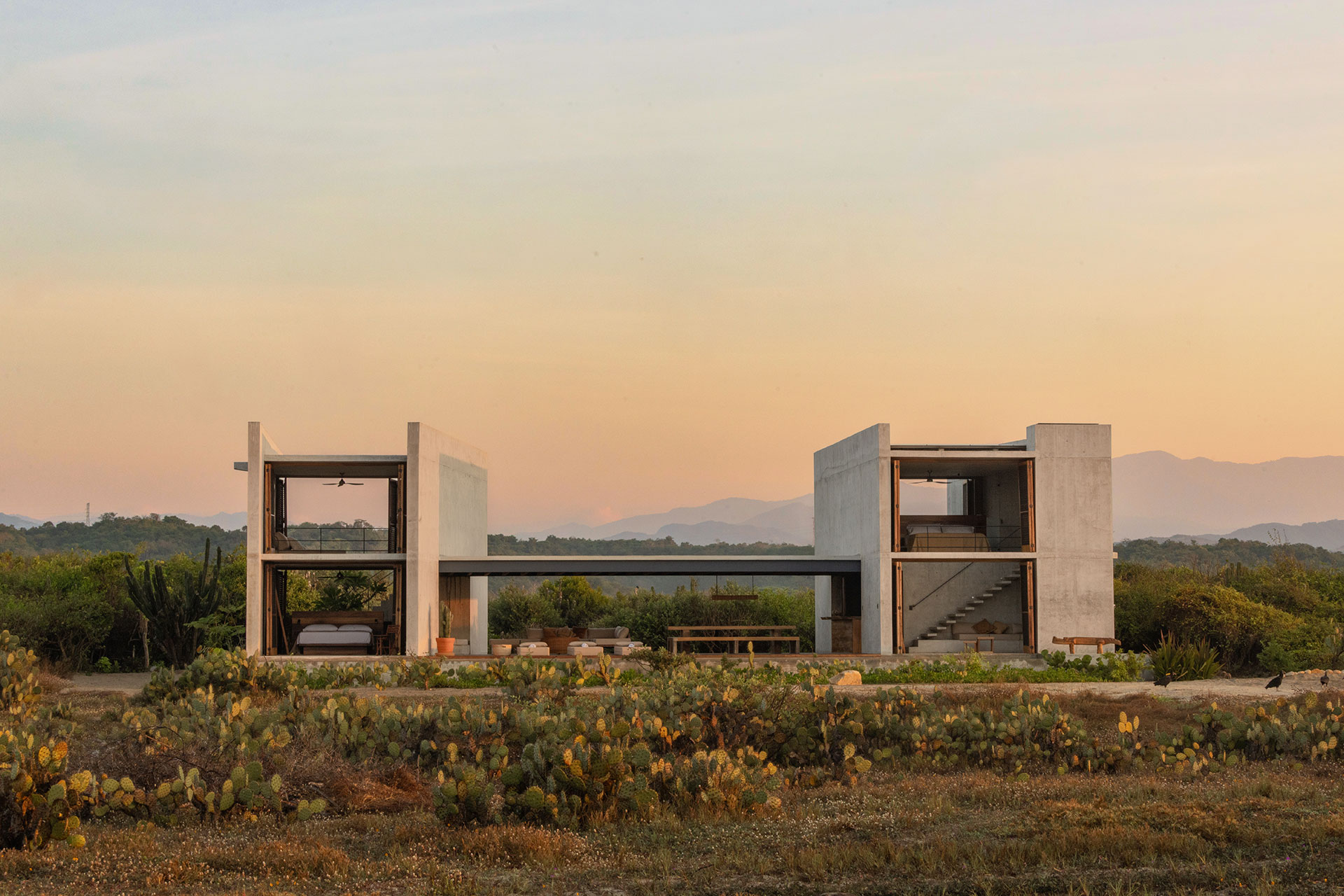 tropical-brutalist-oceanfront-villa_villa_oaxaca-mexico_exterior.jpg