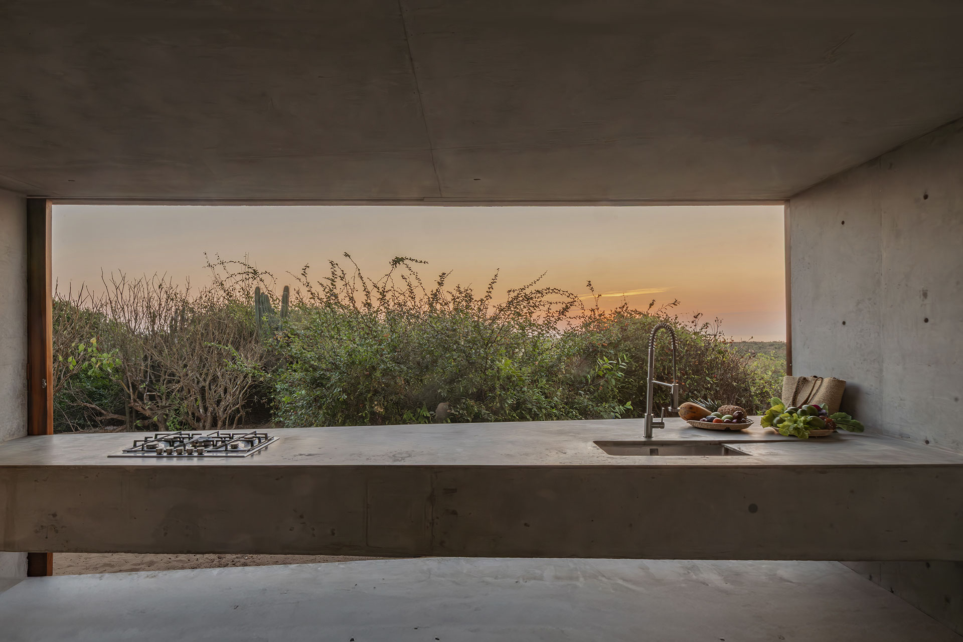 tropical-brutalist-oceanfront-villa_villa_oaxaca-mexico_exterior-kitchen.jpg