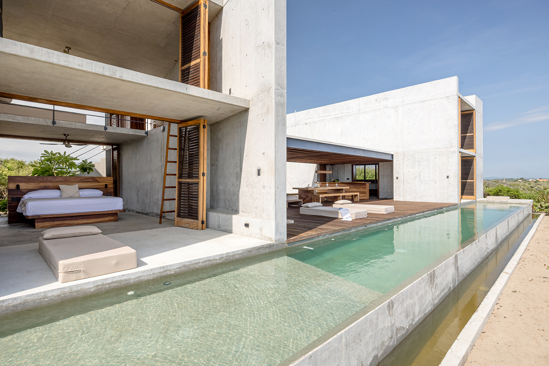 tropical-brutalist-oceanfront-villa_villa_oaxaca-mexico_exterior-pool.jpg