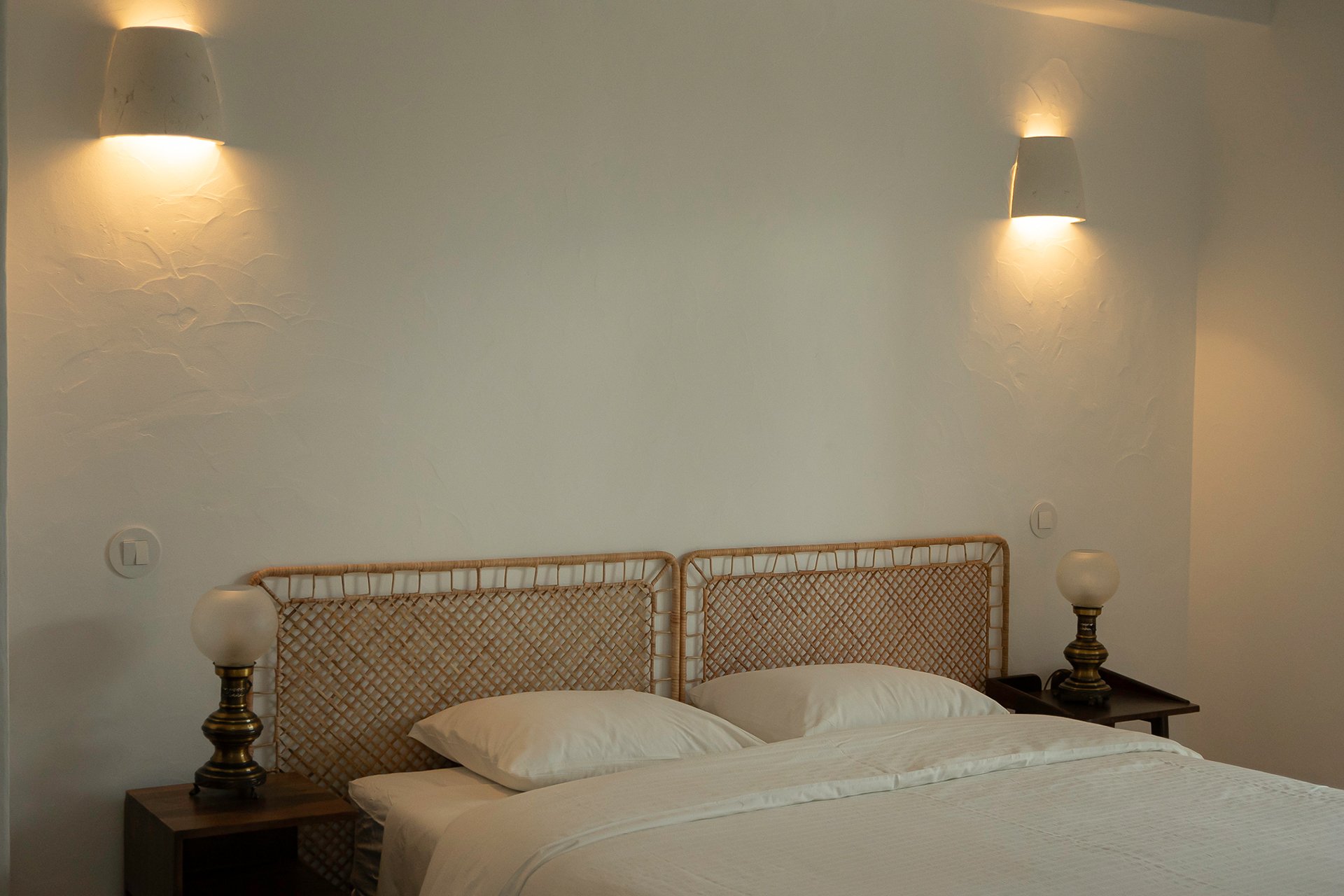 casa-das-oliveiras_villa_melides-setubal-portugal_interior-bedroom.jpg