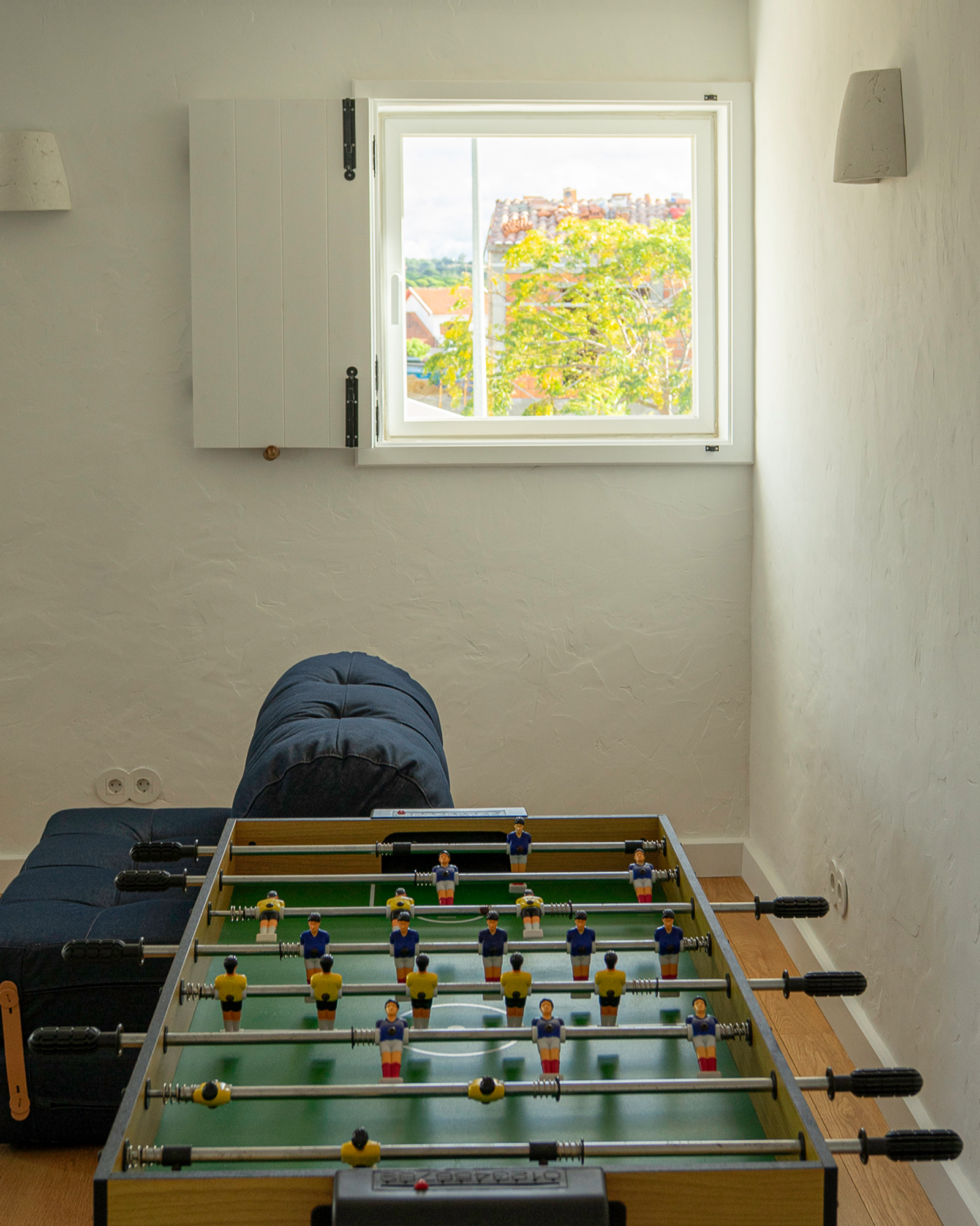 casa-ds-oliveiras_villa_melides-setubal-portugal_interior-games.jpg