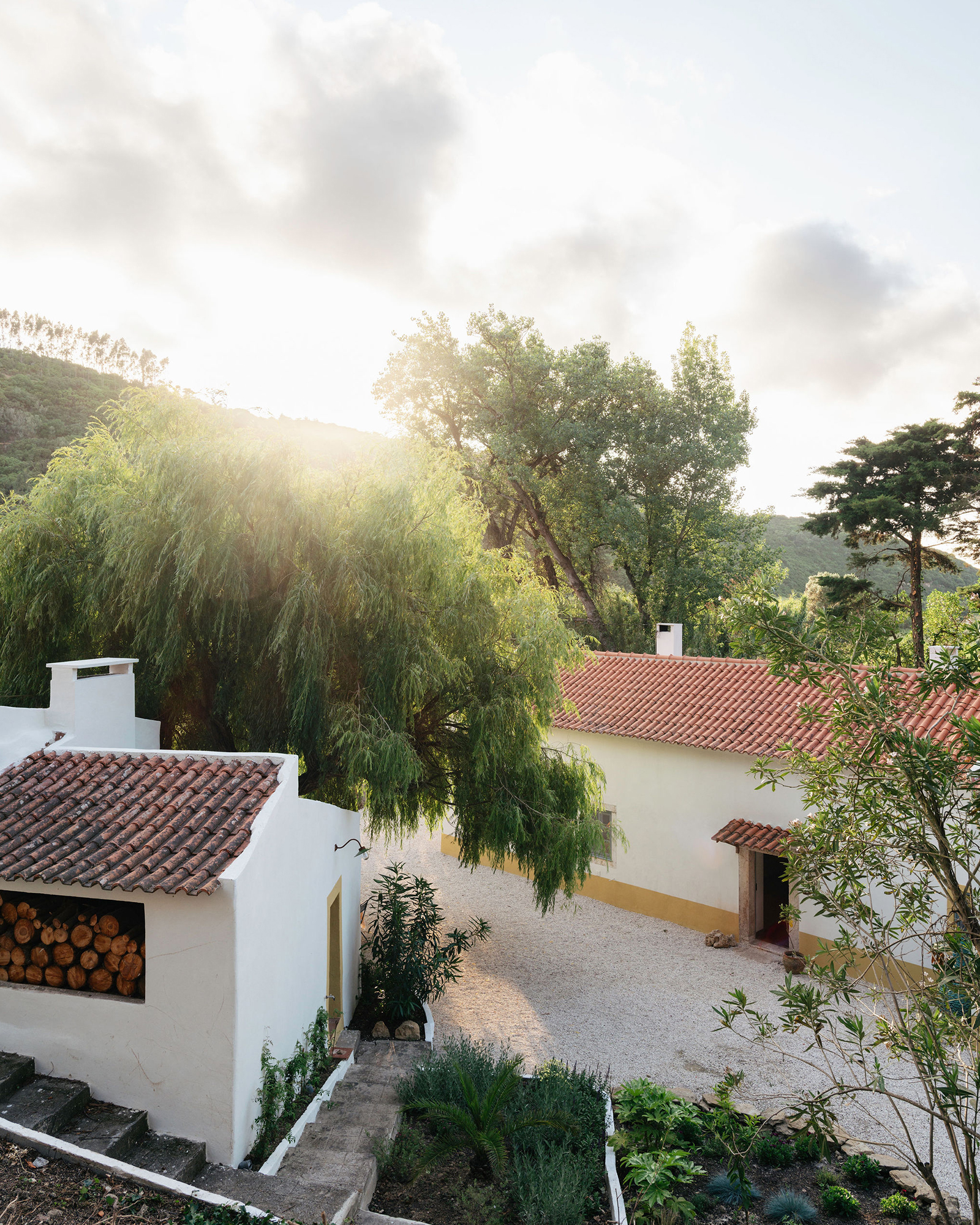 quinta-da-vespeira_farmhouse_lisbon-portugal_exterior-drone.jpg