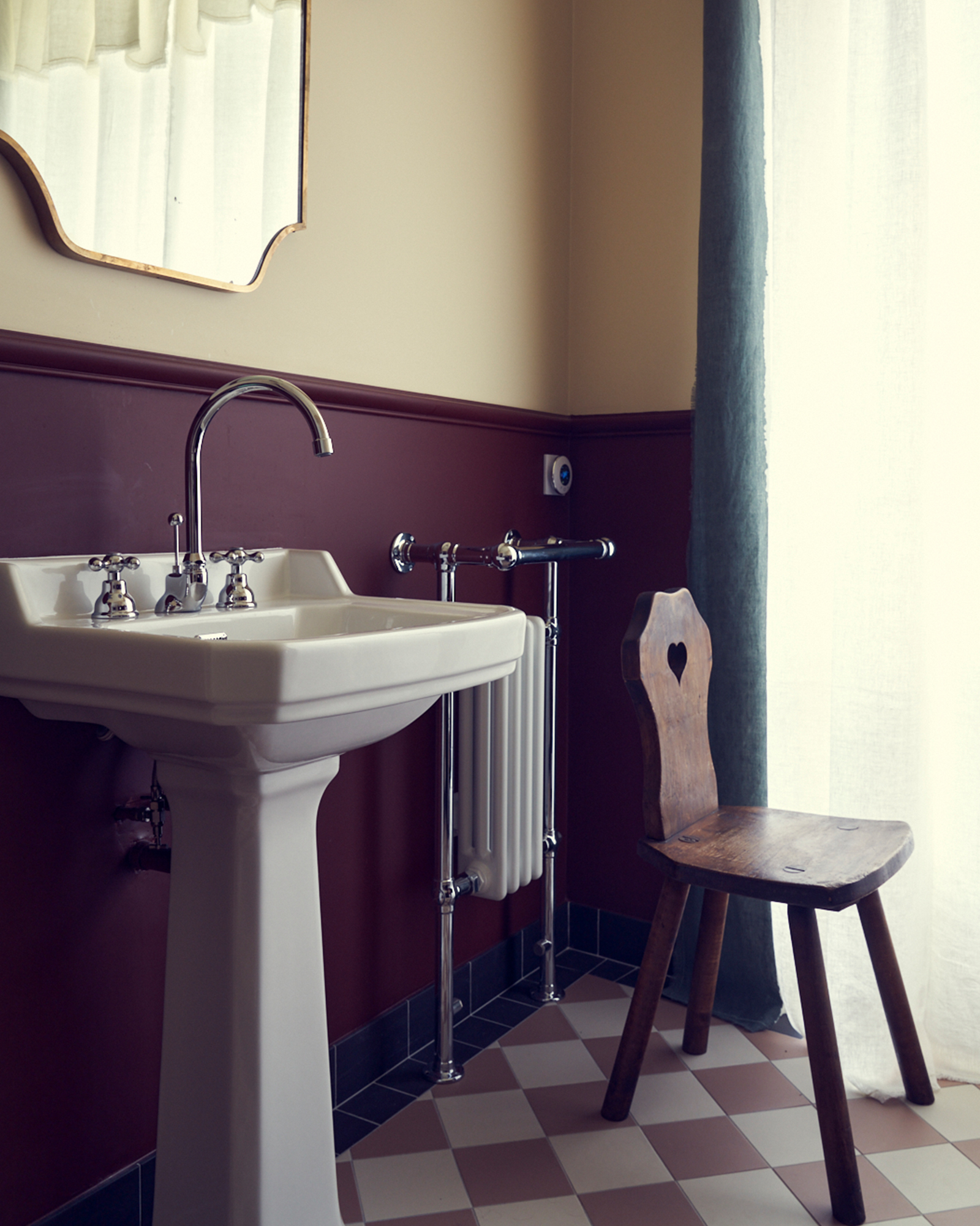 34-rue-louise-emilie_apartment_paris-france_interior-bathroom.jpg