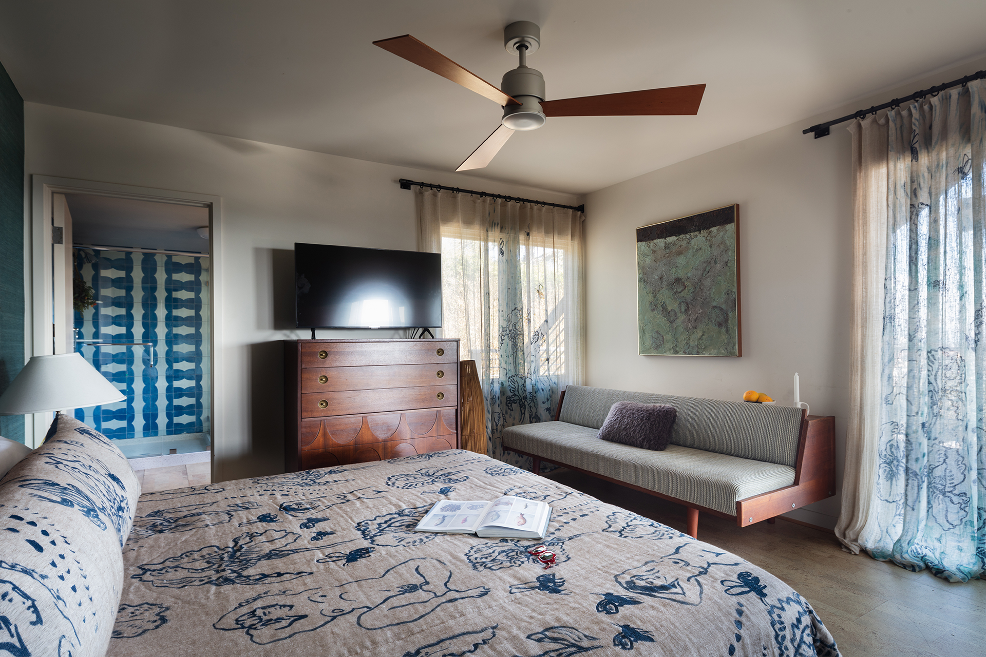 point-loma-casita_house_san-diego-usa_interior-bedroom-space.jpg