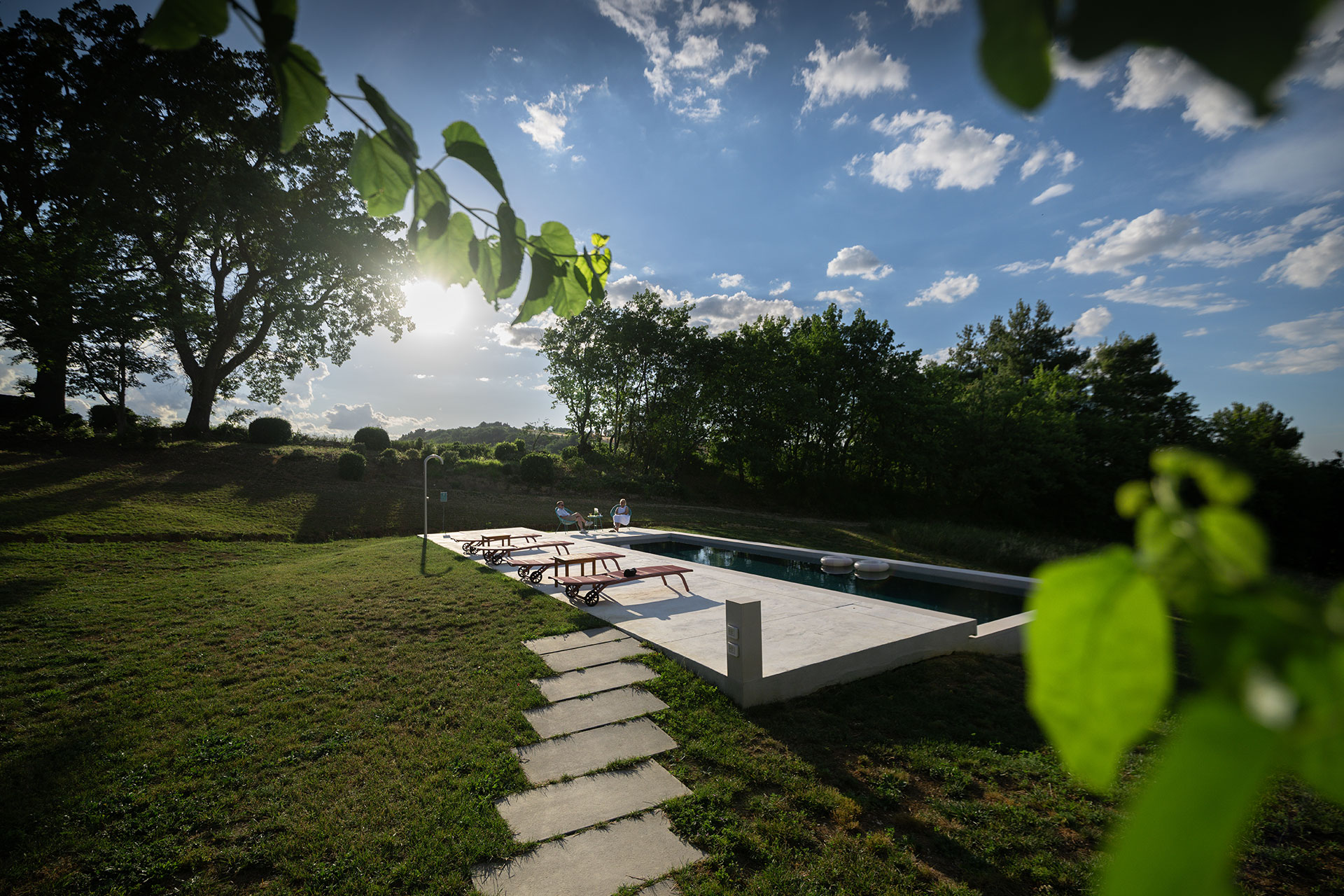 casa-fugiano_farmhouse_marche-italy_exterior-view.jpg