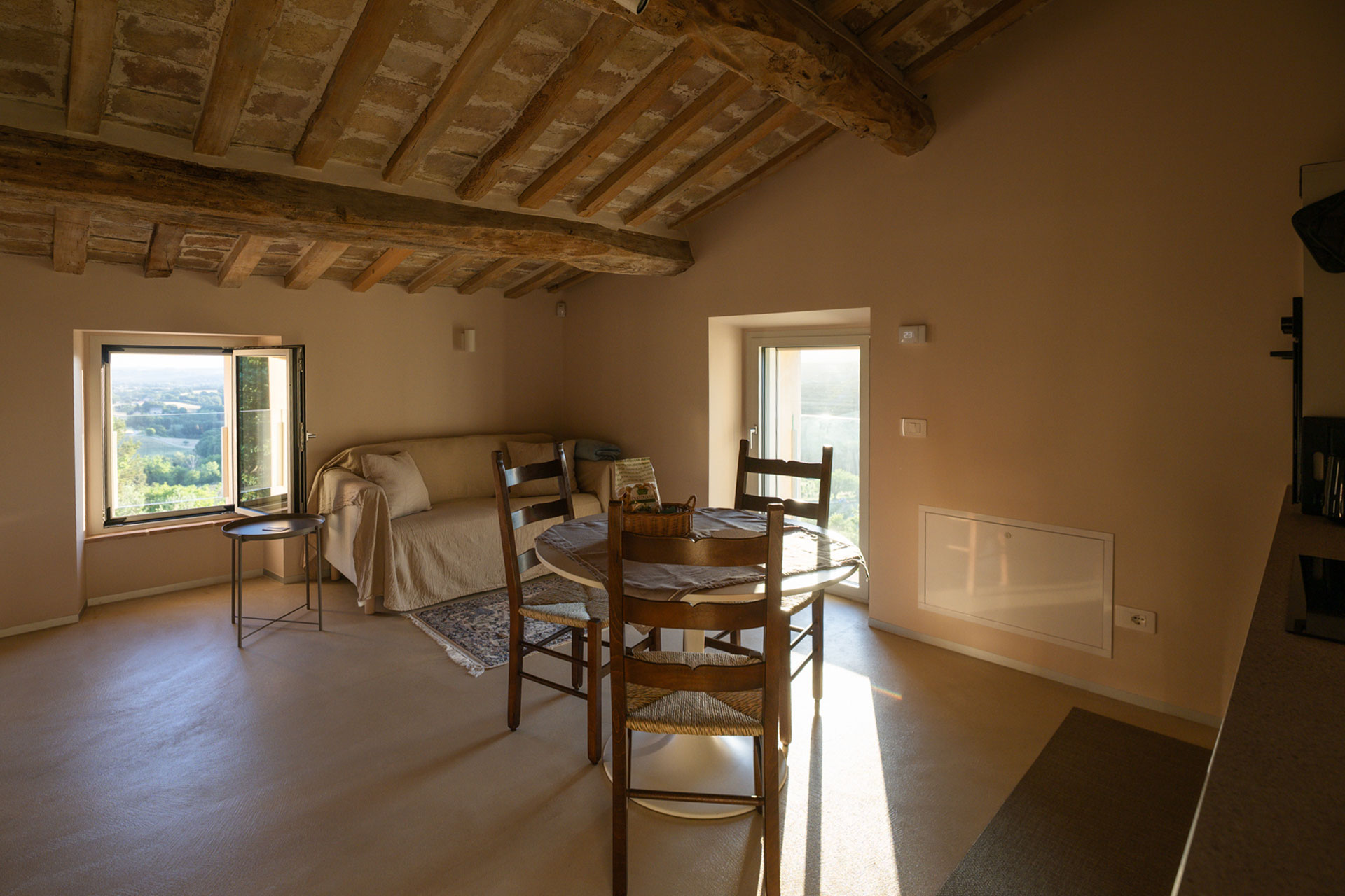 casa-fugiano_farmhouse_marche-italy_interior.jpg