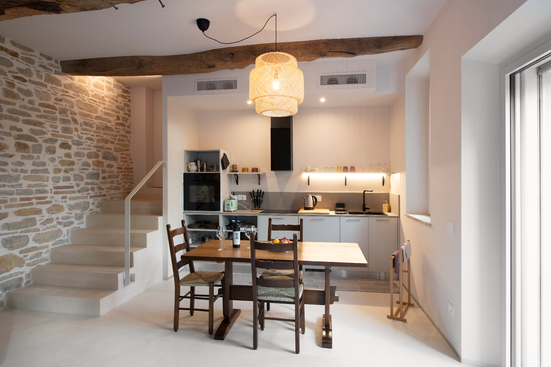 casa-fugiano_farmhouse_marche-italy_interior-design.jpg