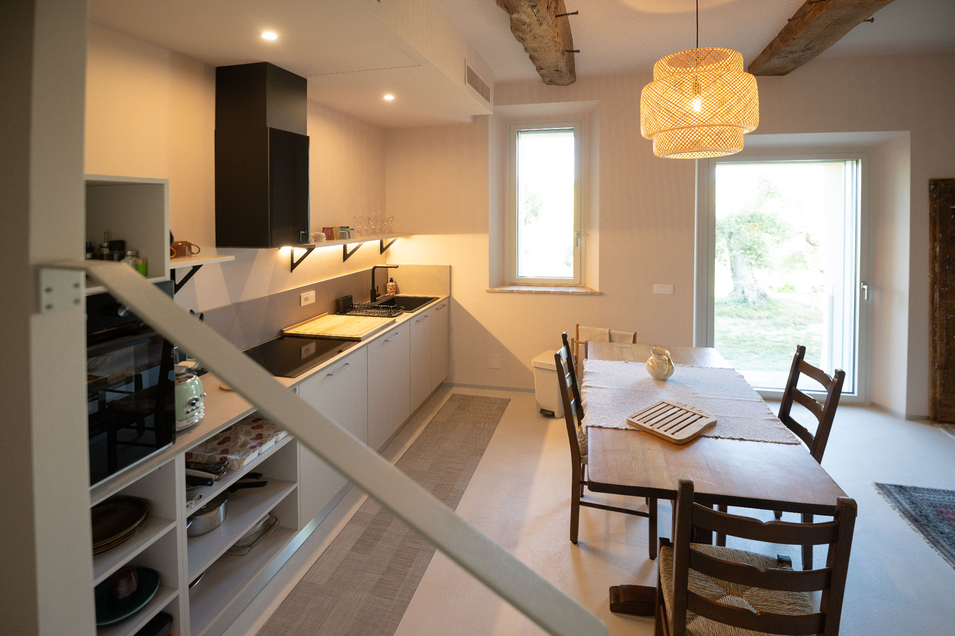casa-fugiano_farmhouse_marche-italy_interior-kitchen.jpg