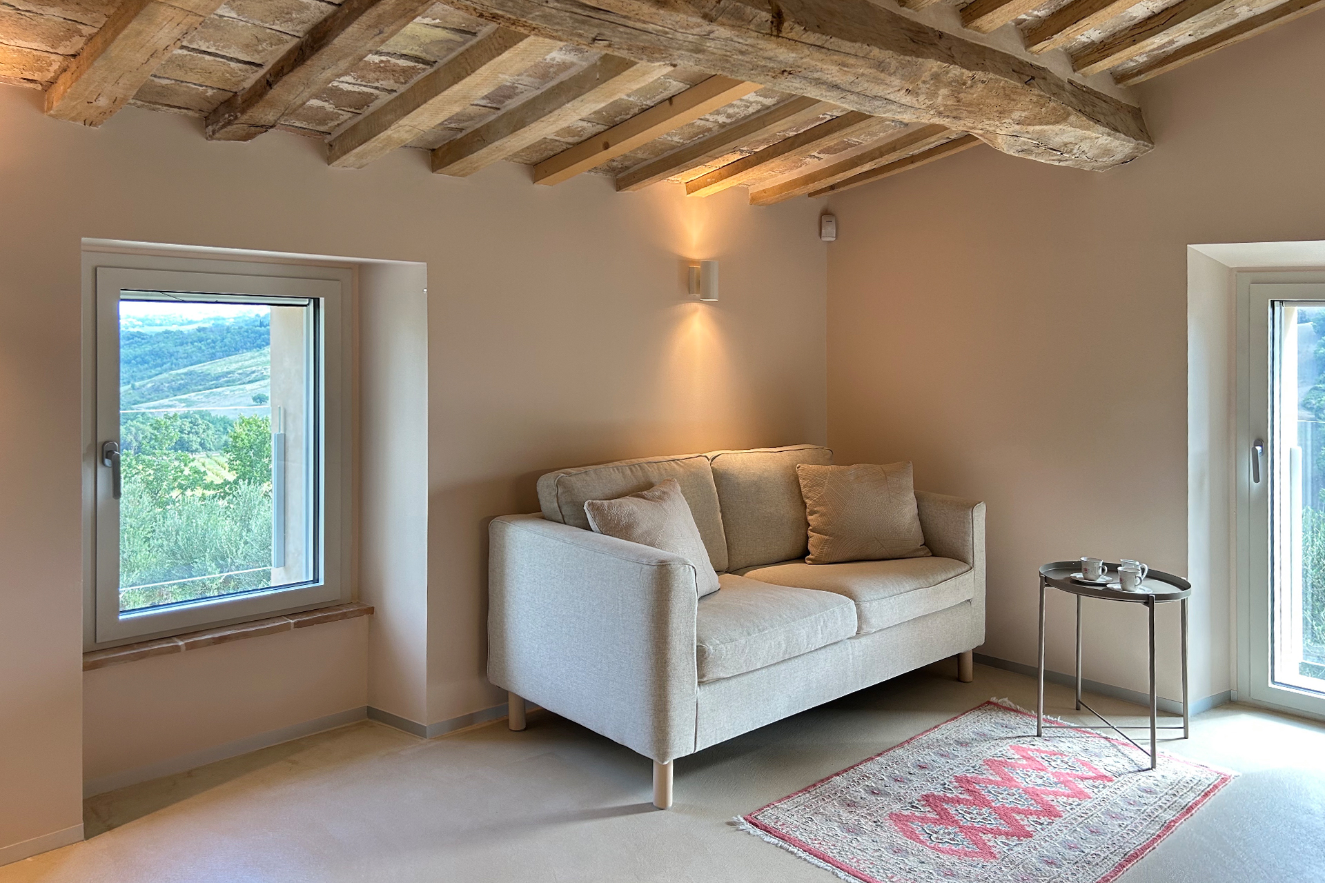 casa-fugiano_farmhouse_marche-italy_interior-sofa.jpg