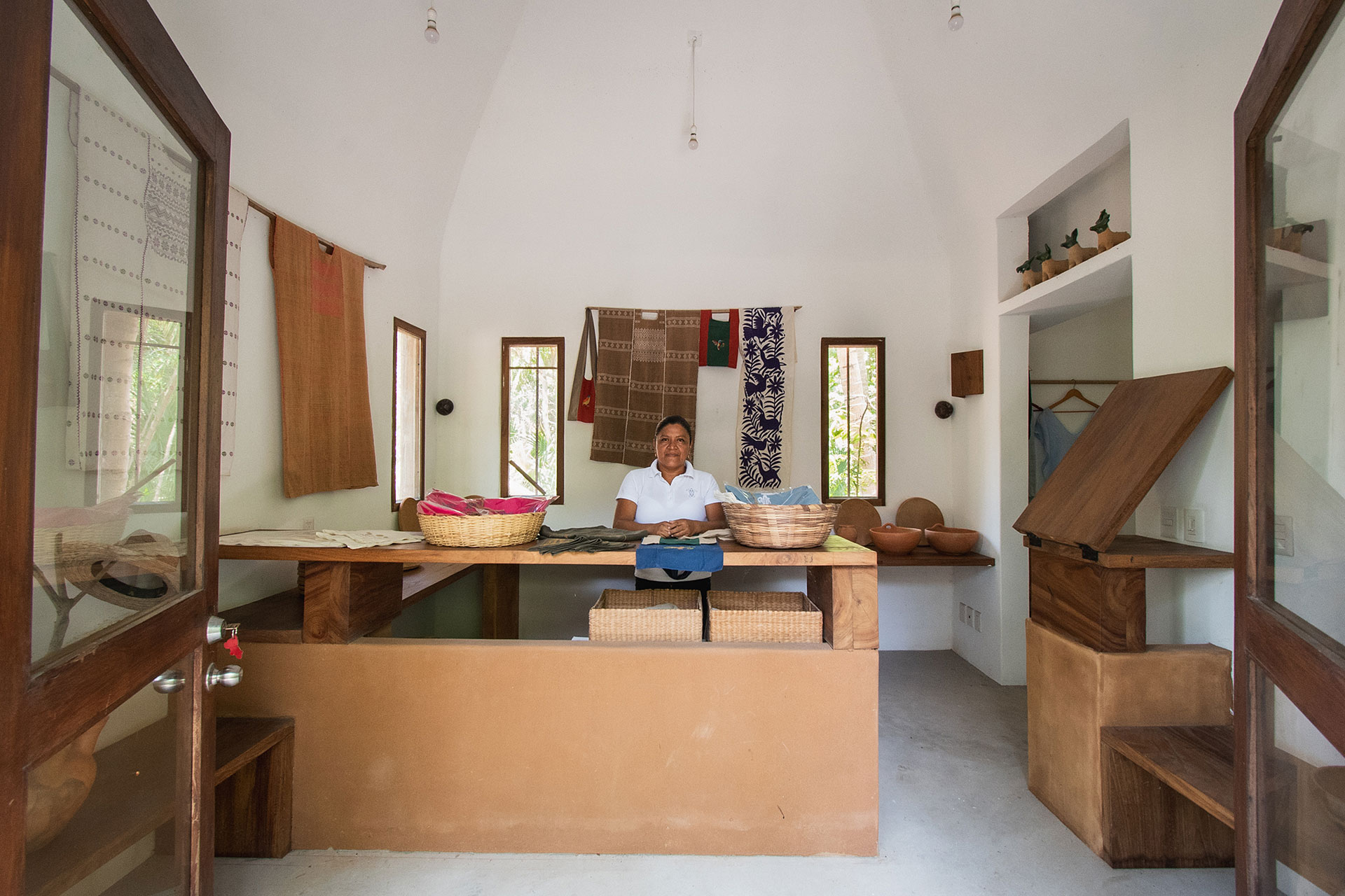 el-palmar_villa_oaxaca-mexico_interior-store-w.jpg