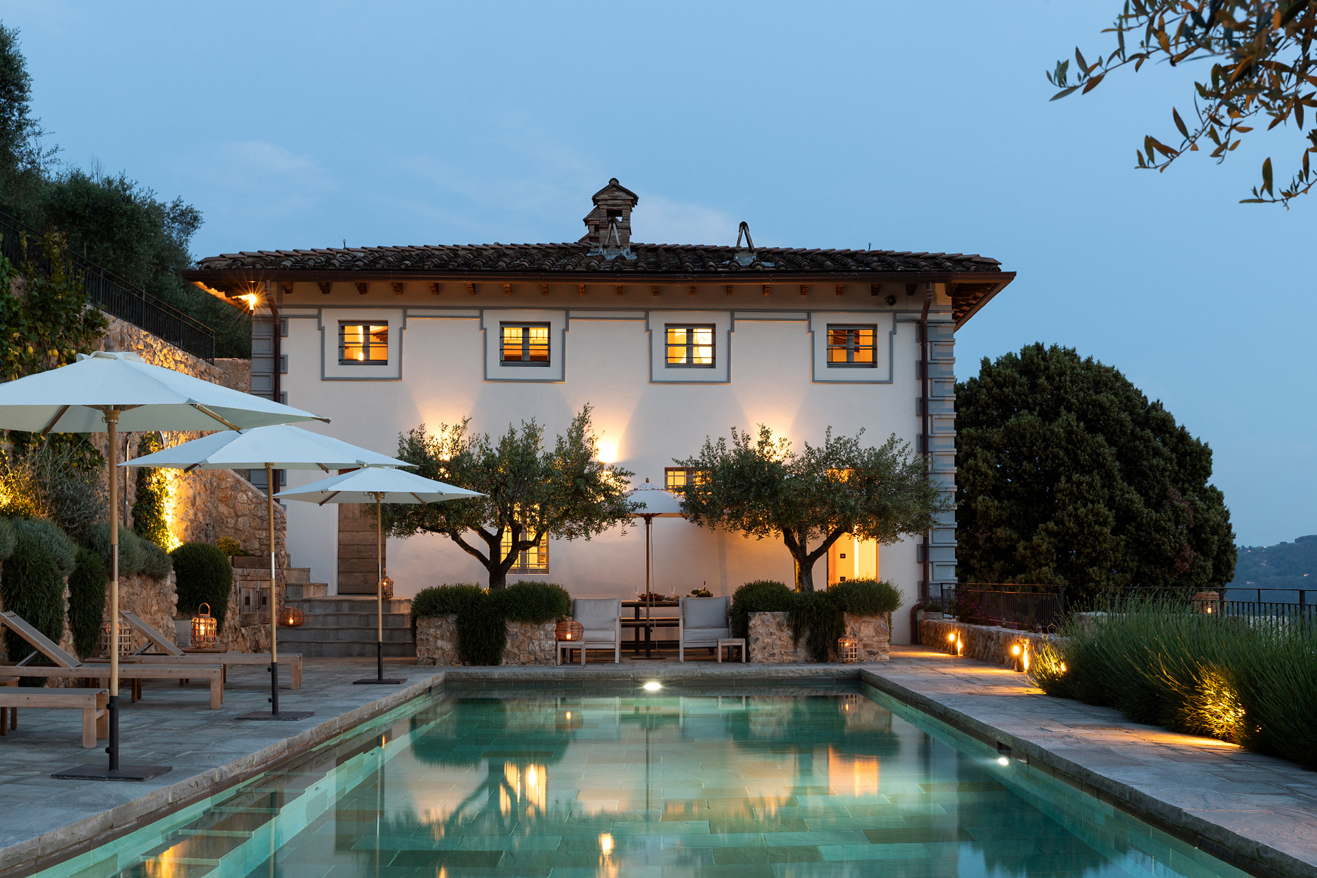 villa-tomeoni_farmhouse_tuscany-italy_exterior.jpg