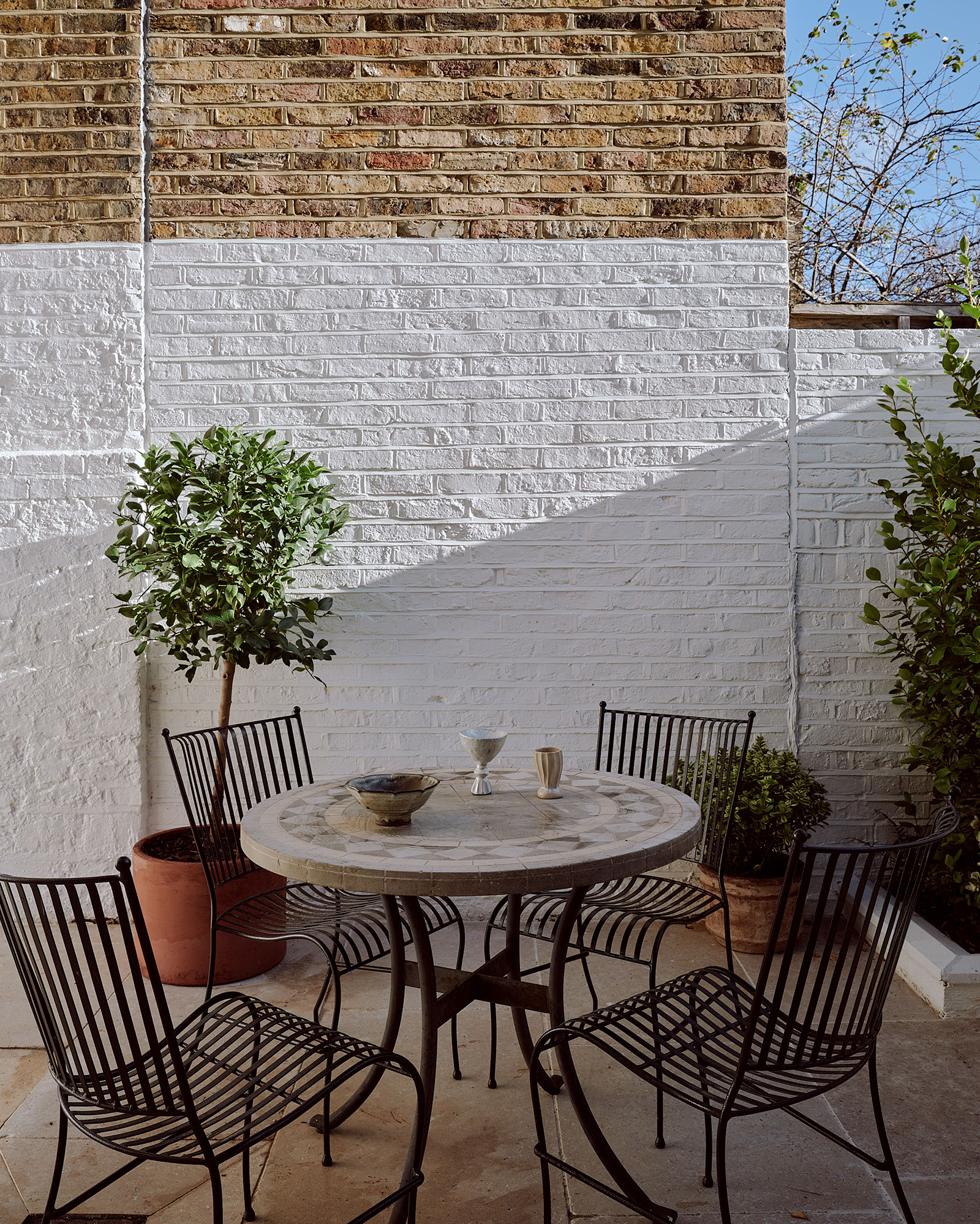 alta_townhouse_london-england_exterior.jpg