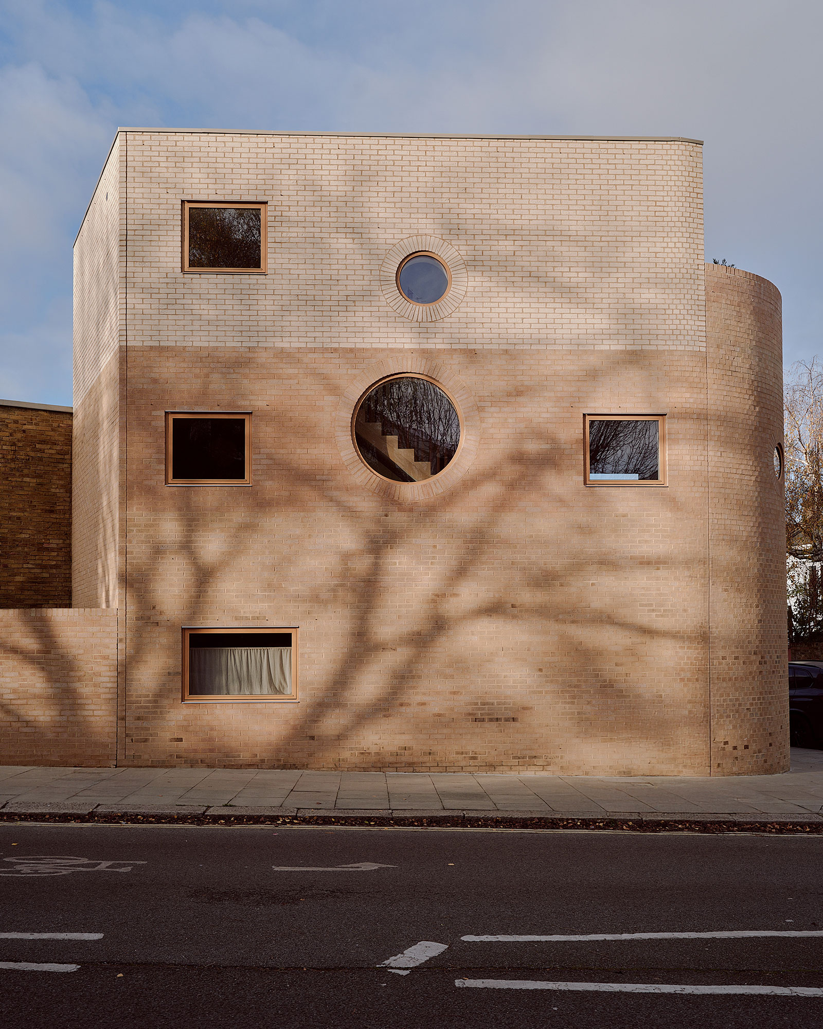 runda_house_london-uk_exterior-facade.jpg