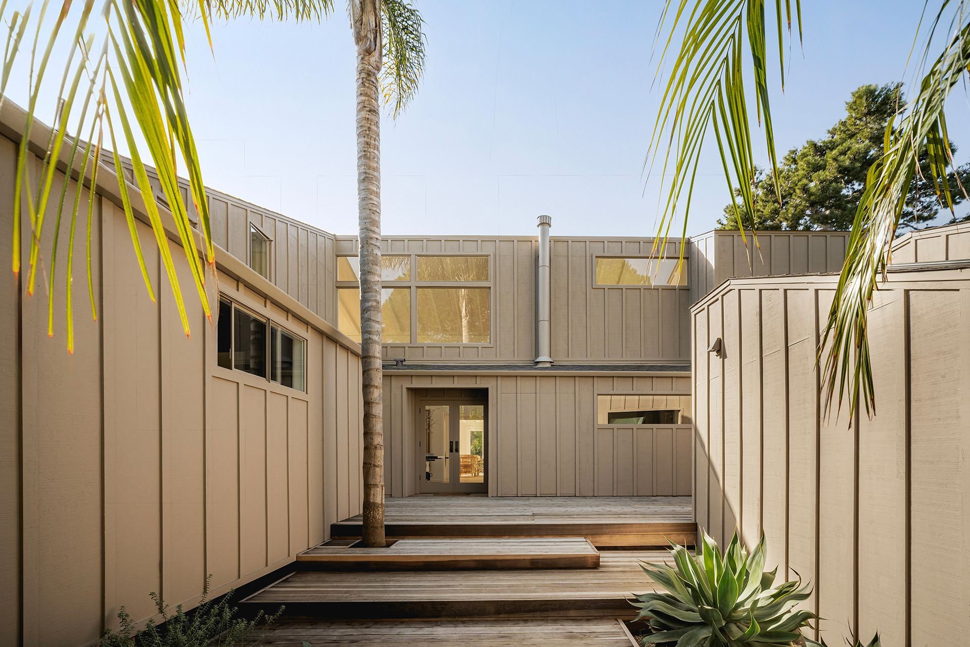 the-point-at-rincon_beachhouse_california-usa_exterior-facade-detail.jpg
