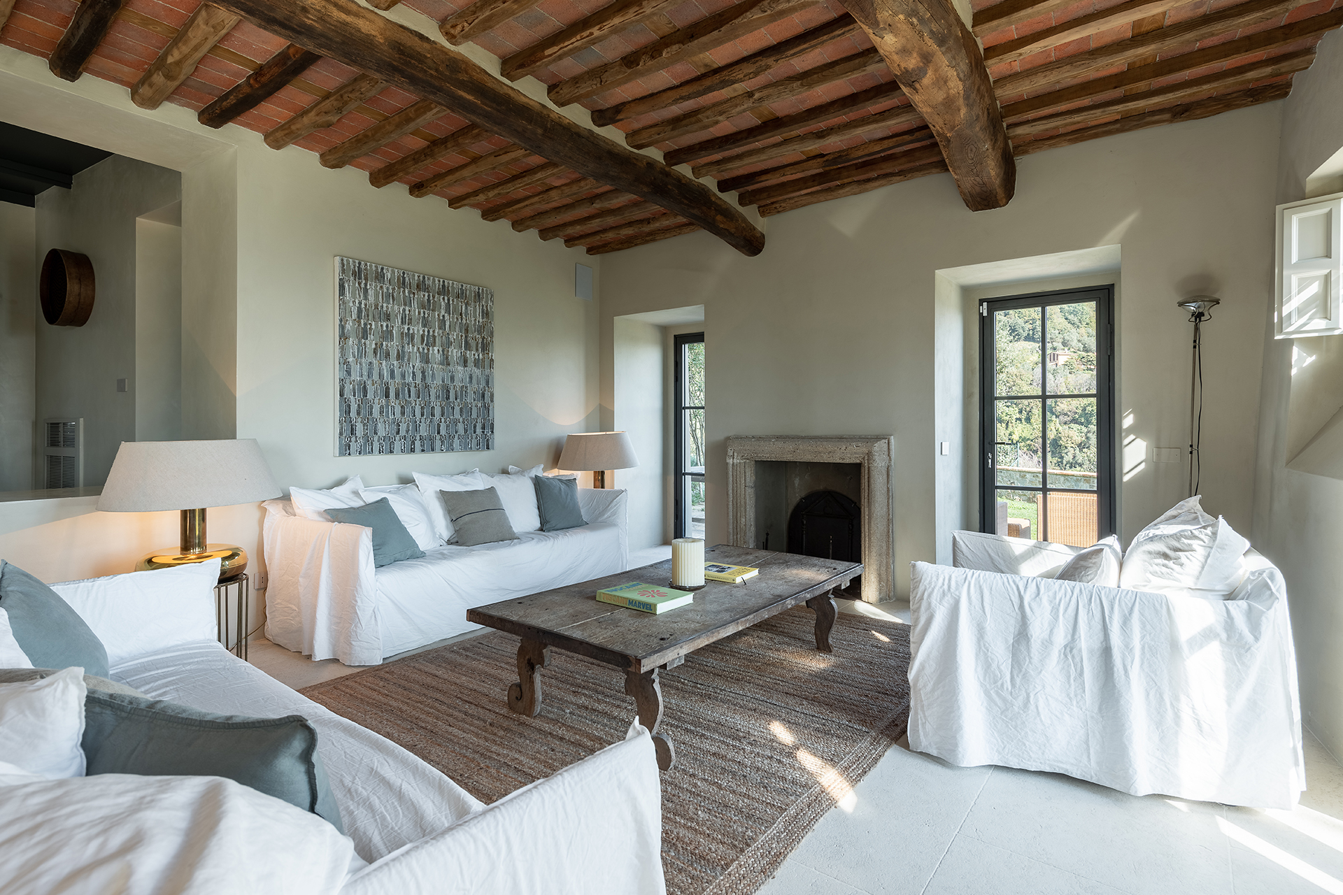 la-rocca-by-boutique_farmhouse_tuscany-italy_interior.jpg