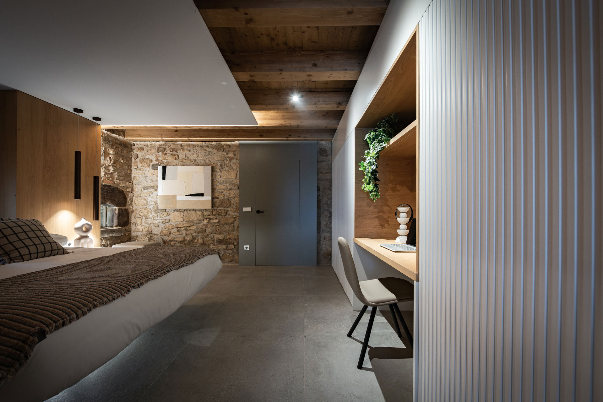 mas-summit_villa_catalonia-spain_interior-bed-room-design.jpg