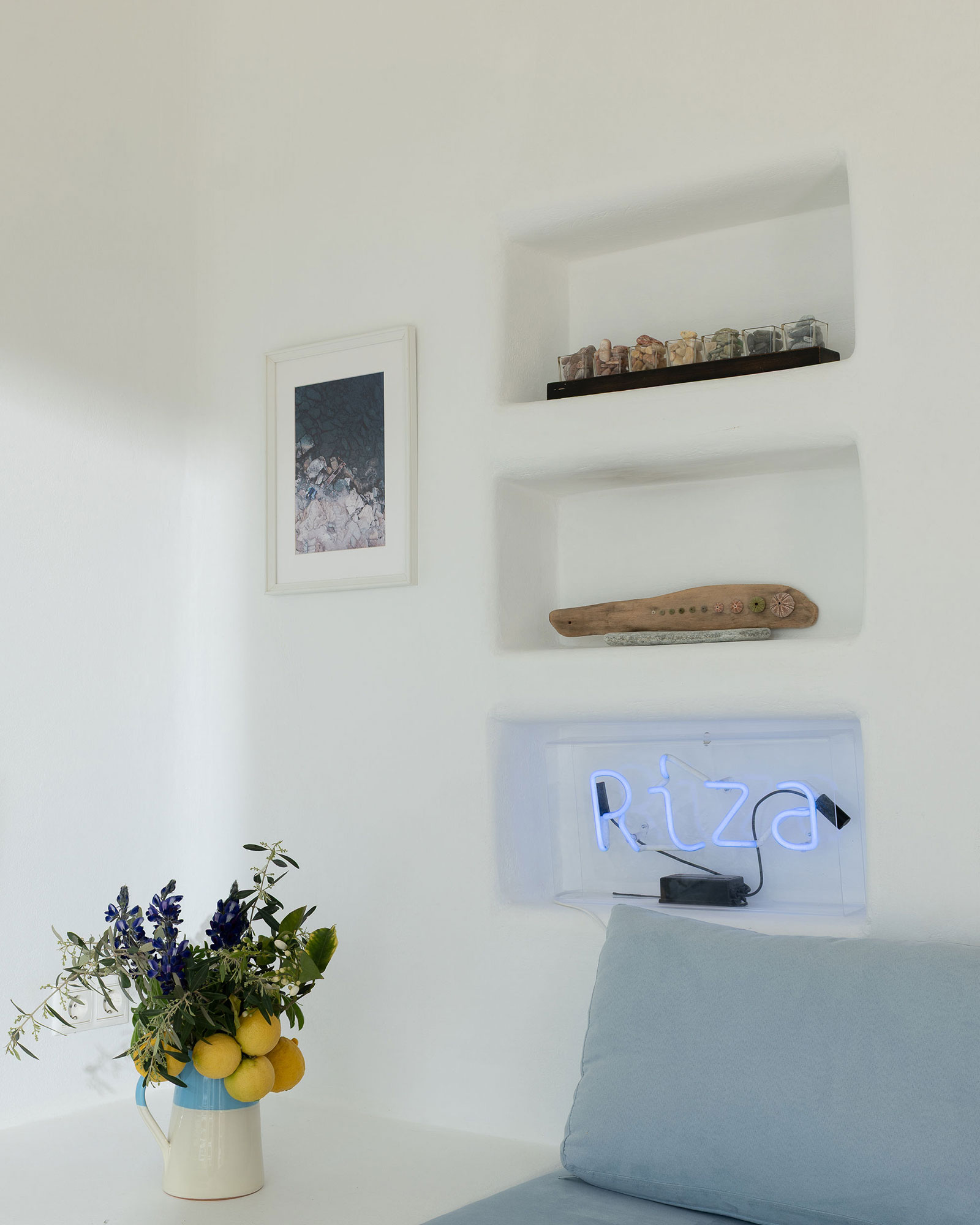villa-riza_villa_andros-greece_interior-riza.jpg