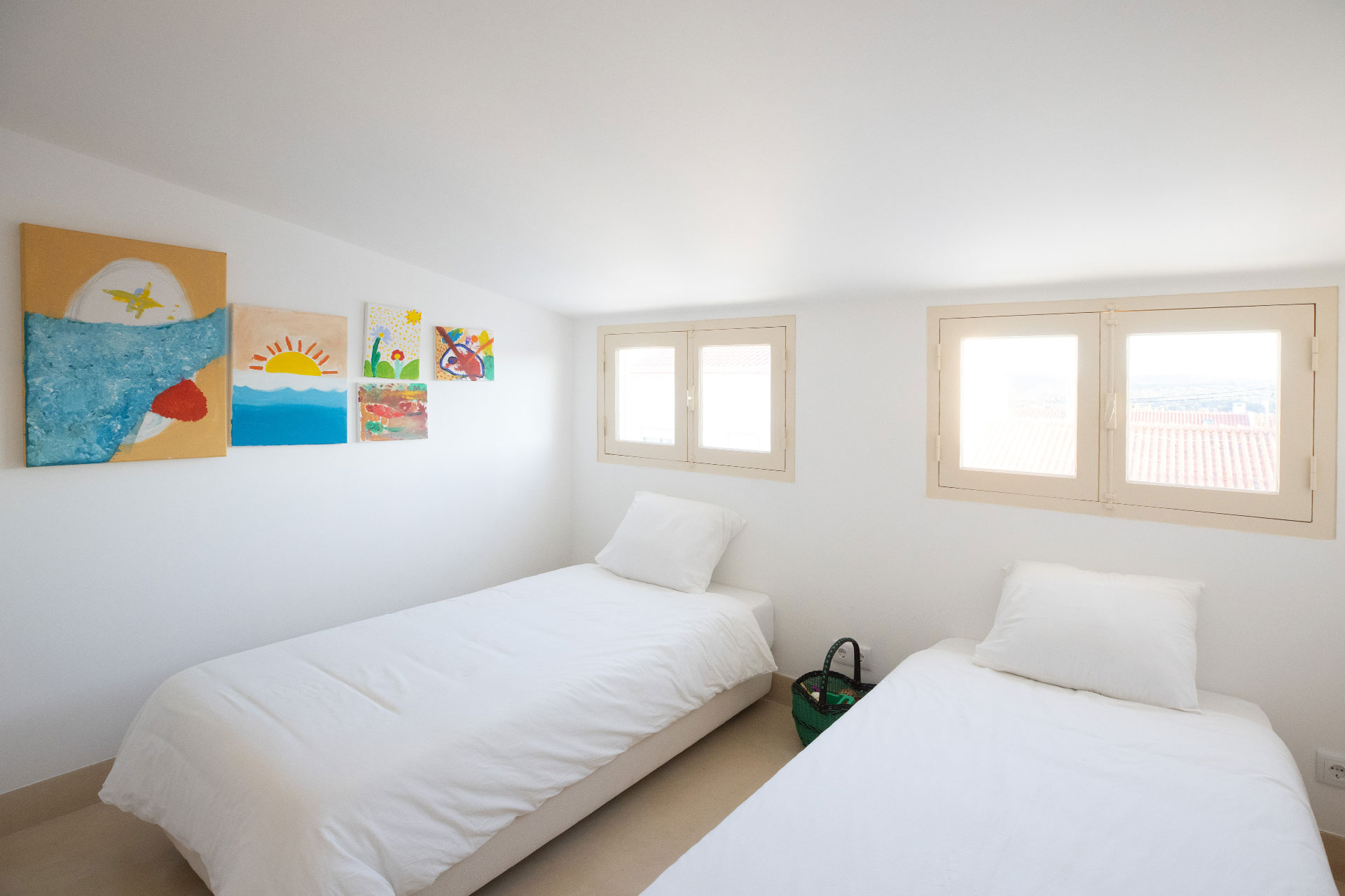 casa-cigogne_townhouse_melides-setubal-portugal_interior-two-bed-room.jpg