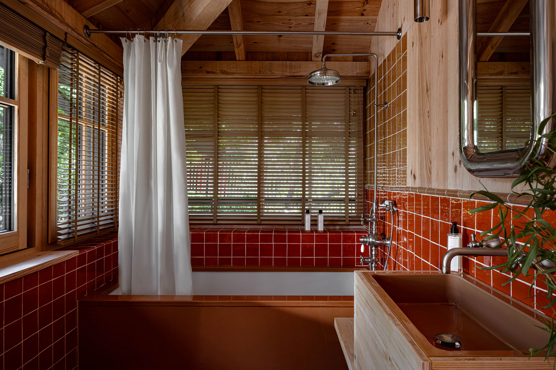 le-coeur-du-ferret_villa_Nouvelle-Aquitaine-france_interior-bathroom.jpg
