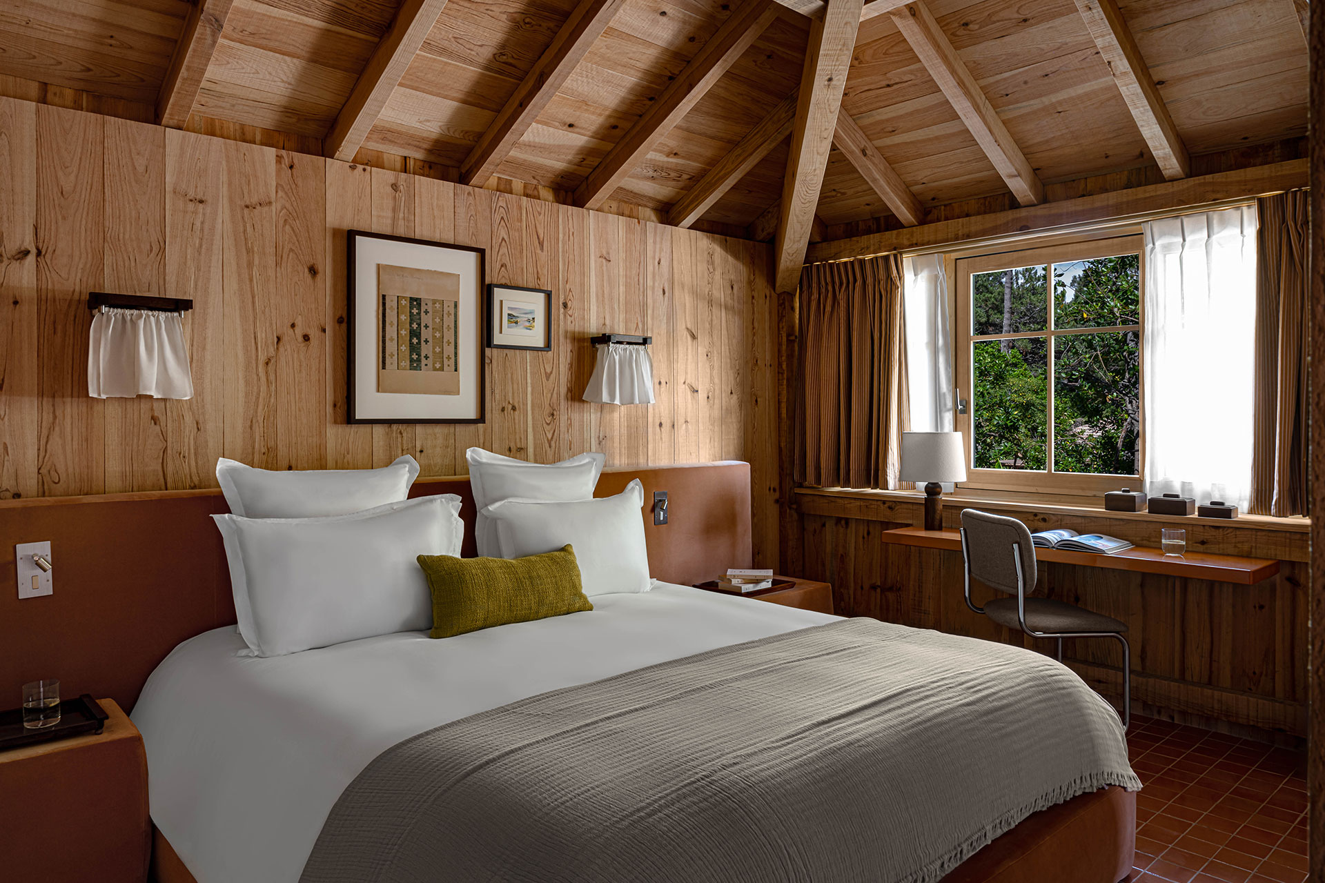 le-coeur-du-ferret_villa_Nouvelle-Aquitaine-france_interior-bed-room-window.jpg