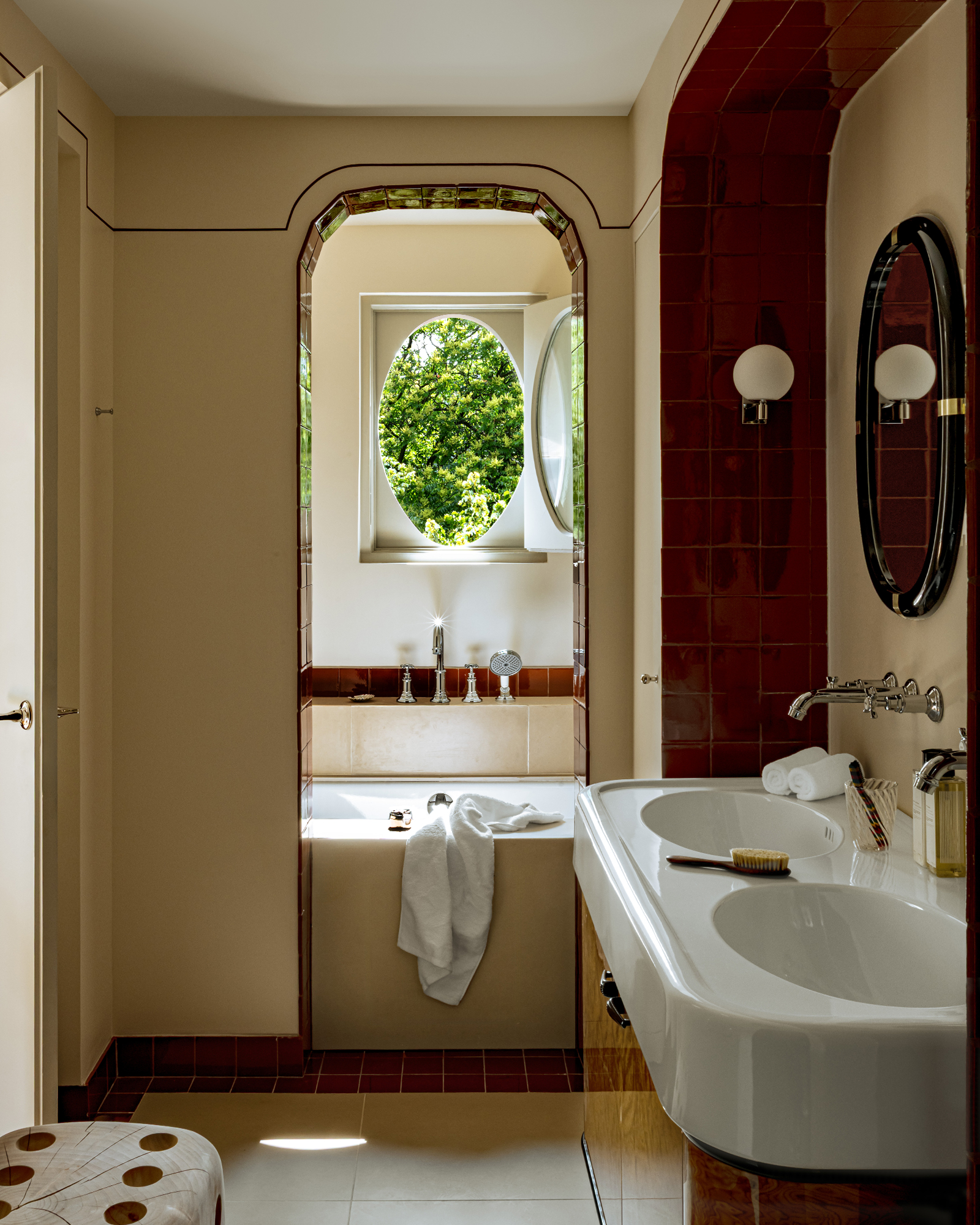 villa-junot_townhouse_Île-de-France-paris_interior-bathroom-design.jpg